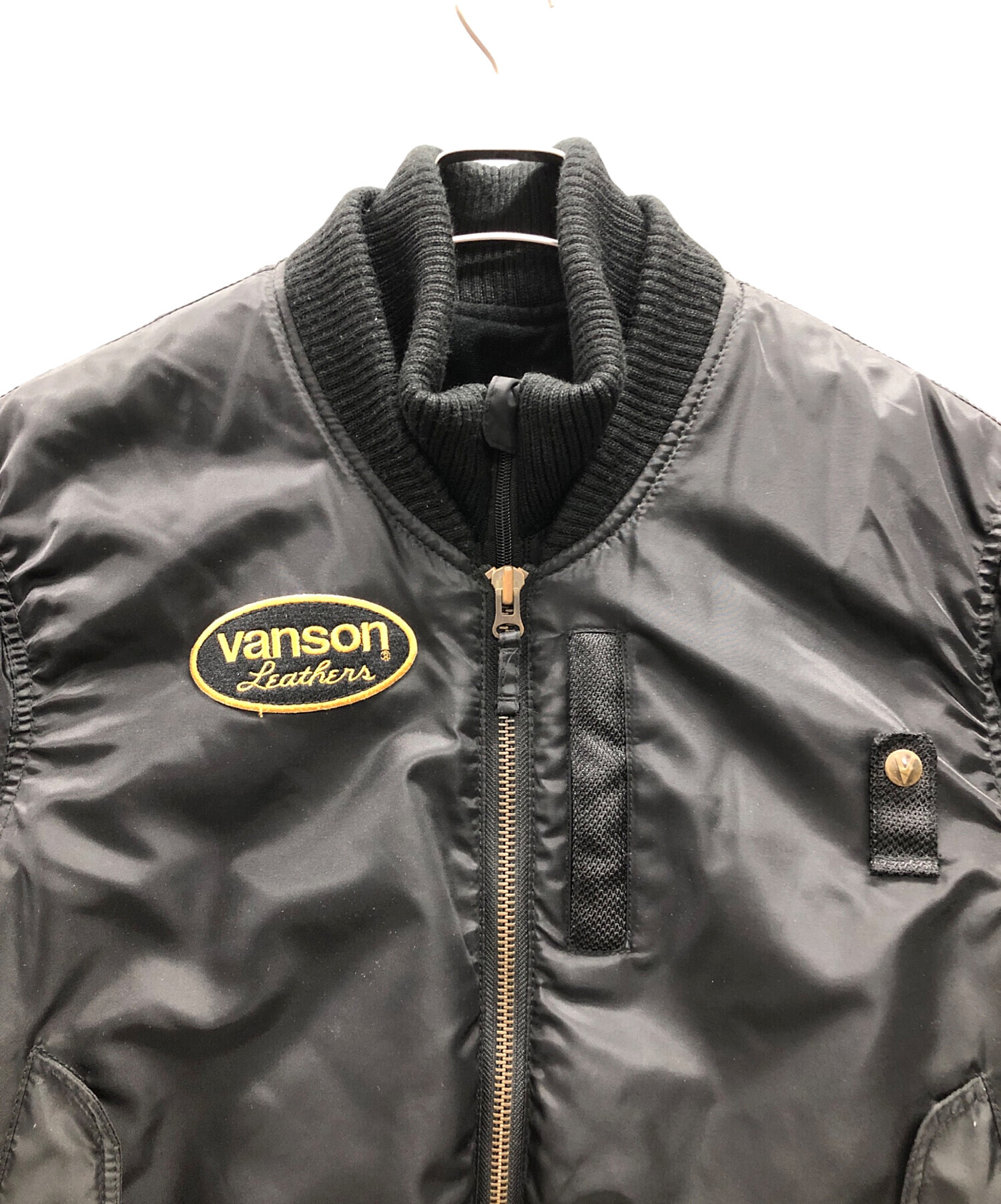 【美品】VANSON ヴァンソン フードジャケット 美品 古着 ブラック ジャケット サイズS VANSON (バンソン) フライトジャケット ブラック サイズ:L