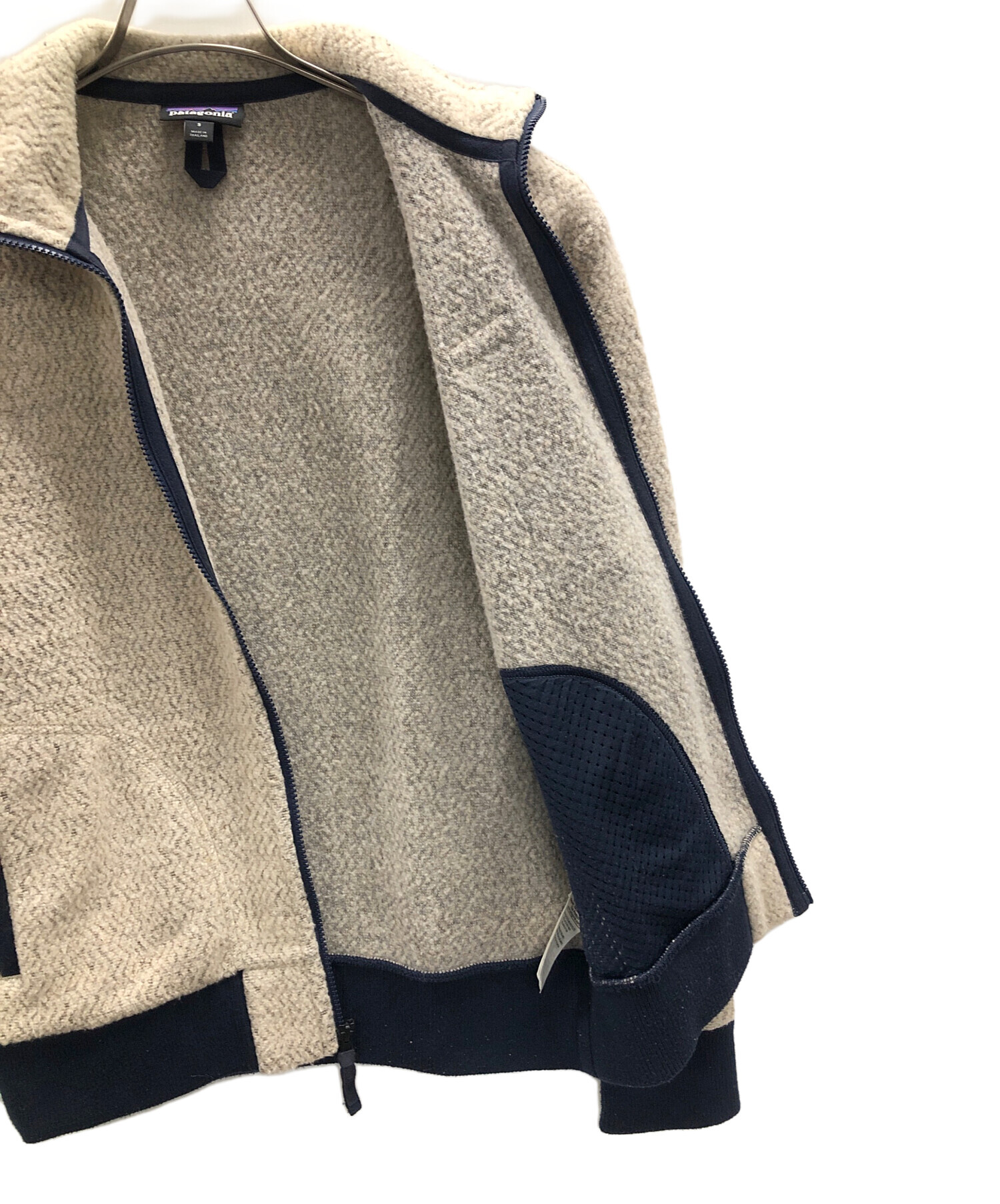 patagonia ジャケット ベージュ・ネイビー 61mho5pYH4L._AC_UY1000_.jpg