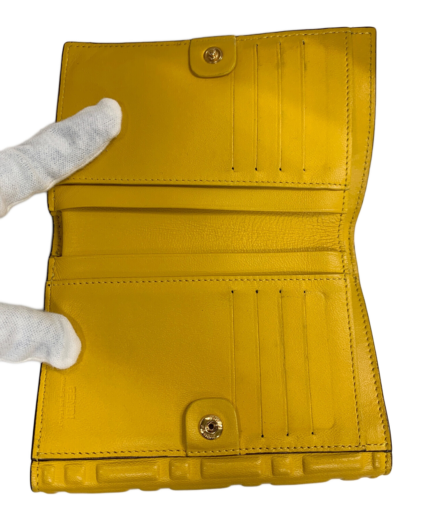 中古・古着通販】FENDI (フェンディ) 二つ折り財布 ミディアム