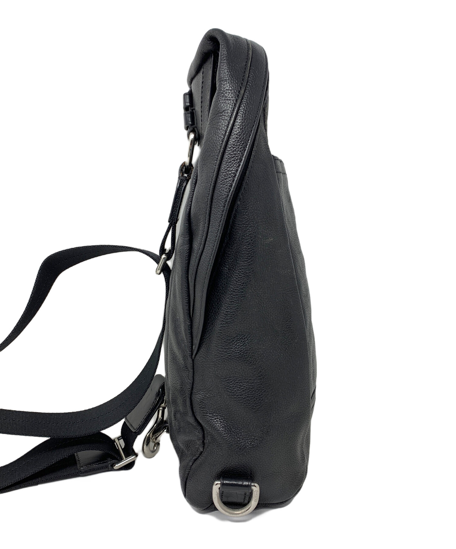 COACH トンプソン ブラック ボディバッグ レザー 中古・古着通販】COACH (コーチ) ボディーバッグ トンプソン ブラック