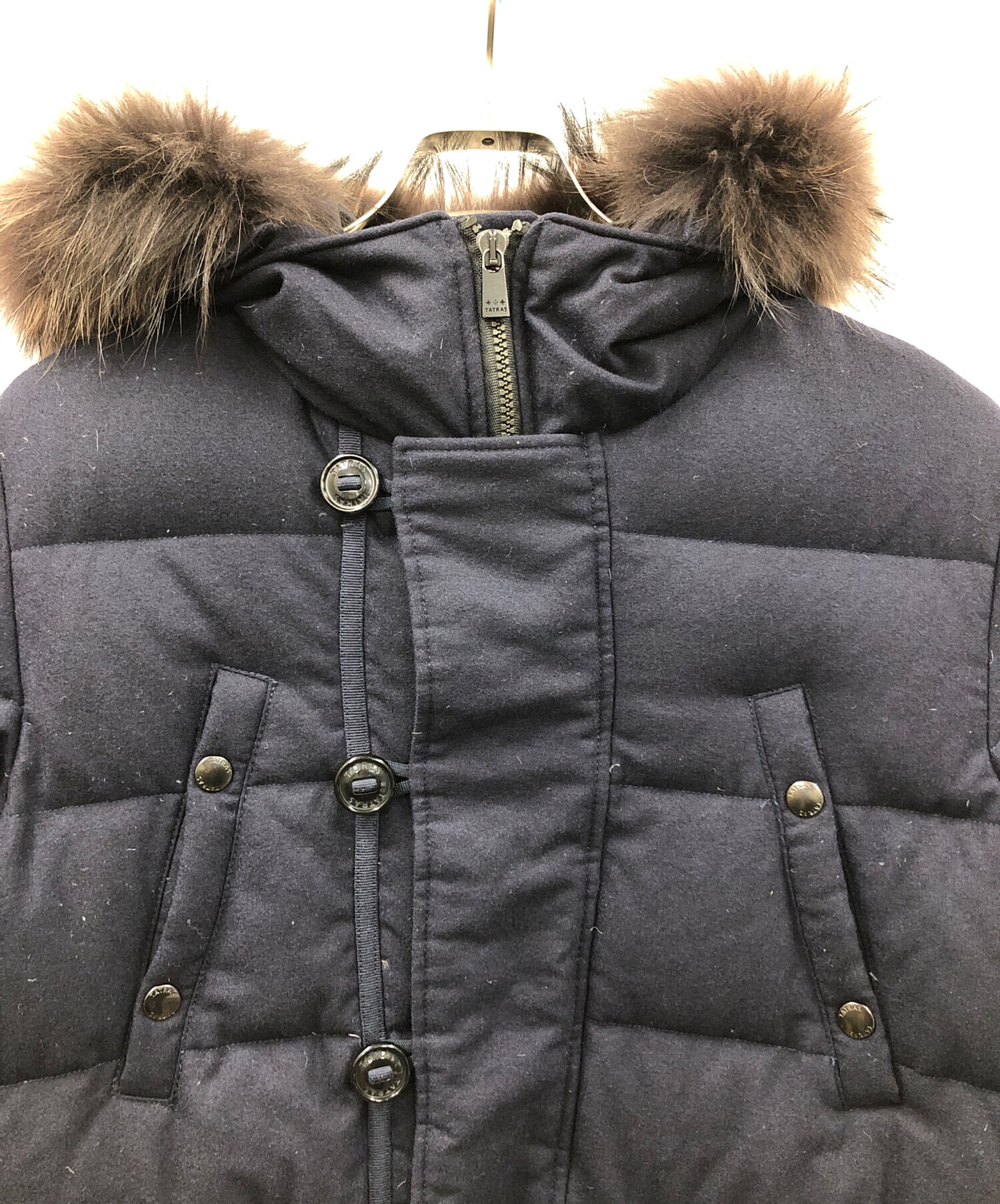 中古・古着通販】TATRAS (タトラス) ダウンジャケット ネイビー サイズ 