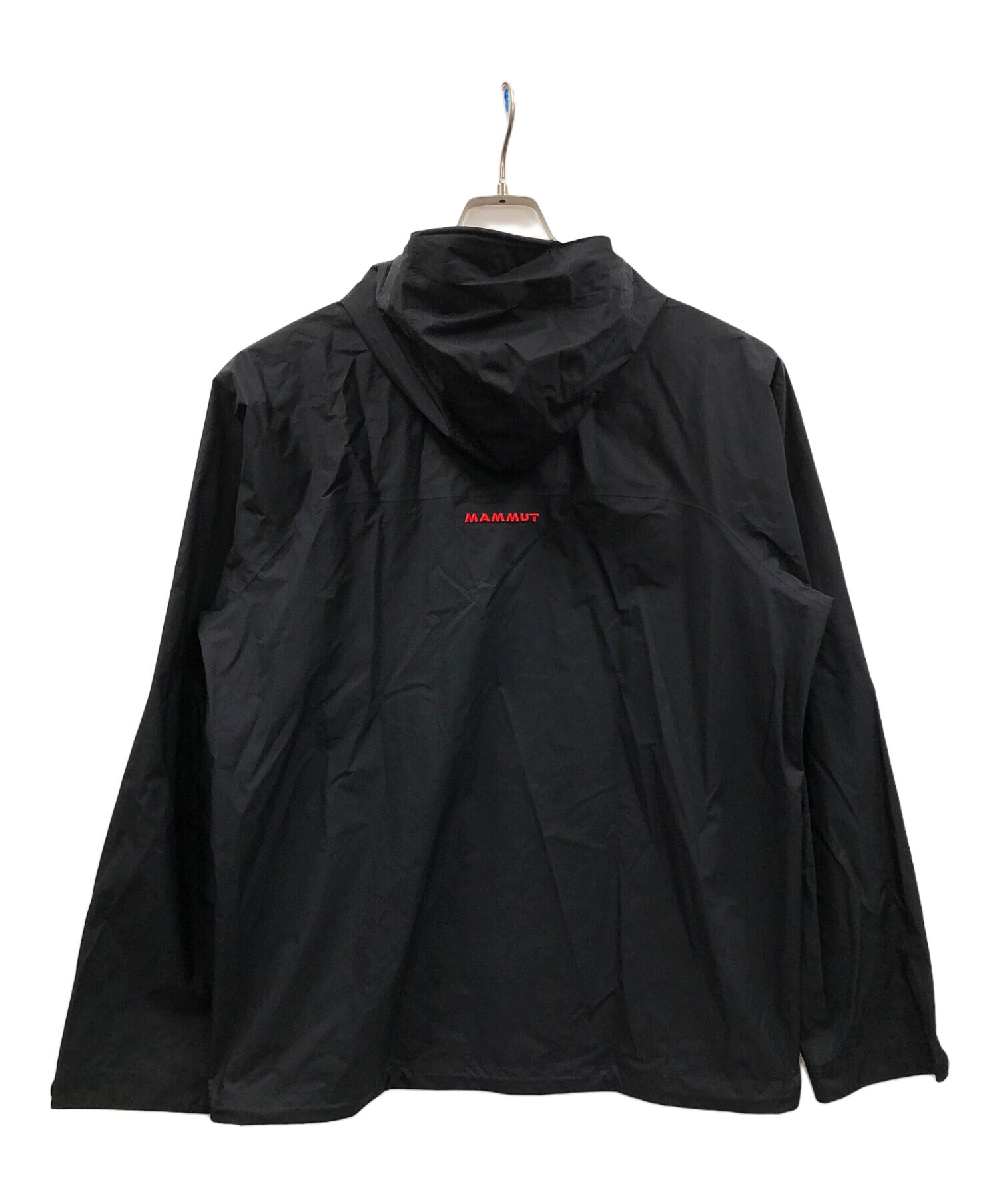 MAMMUT 刺繍ロゴ ナイロンジャケット XL 美品 廃盤モデル 今年の春夏も大人気の黒×赤のクラシック ロゴが復刻！マムート