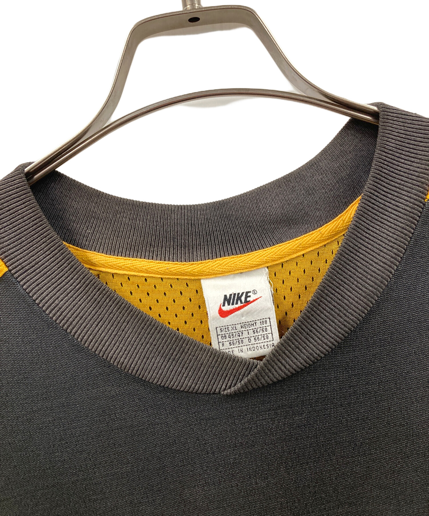 NIKE USEDスウェット 中古・古着通販】NIKE (ナイキ) スウェット ブラック×ホワイト