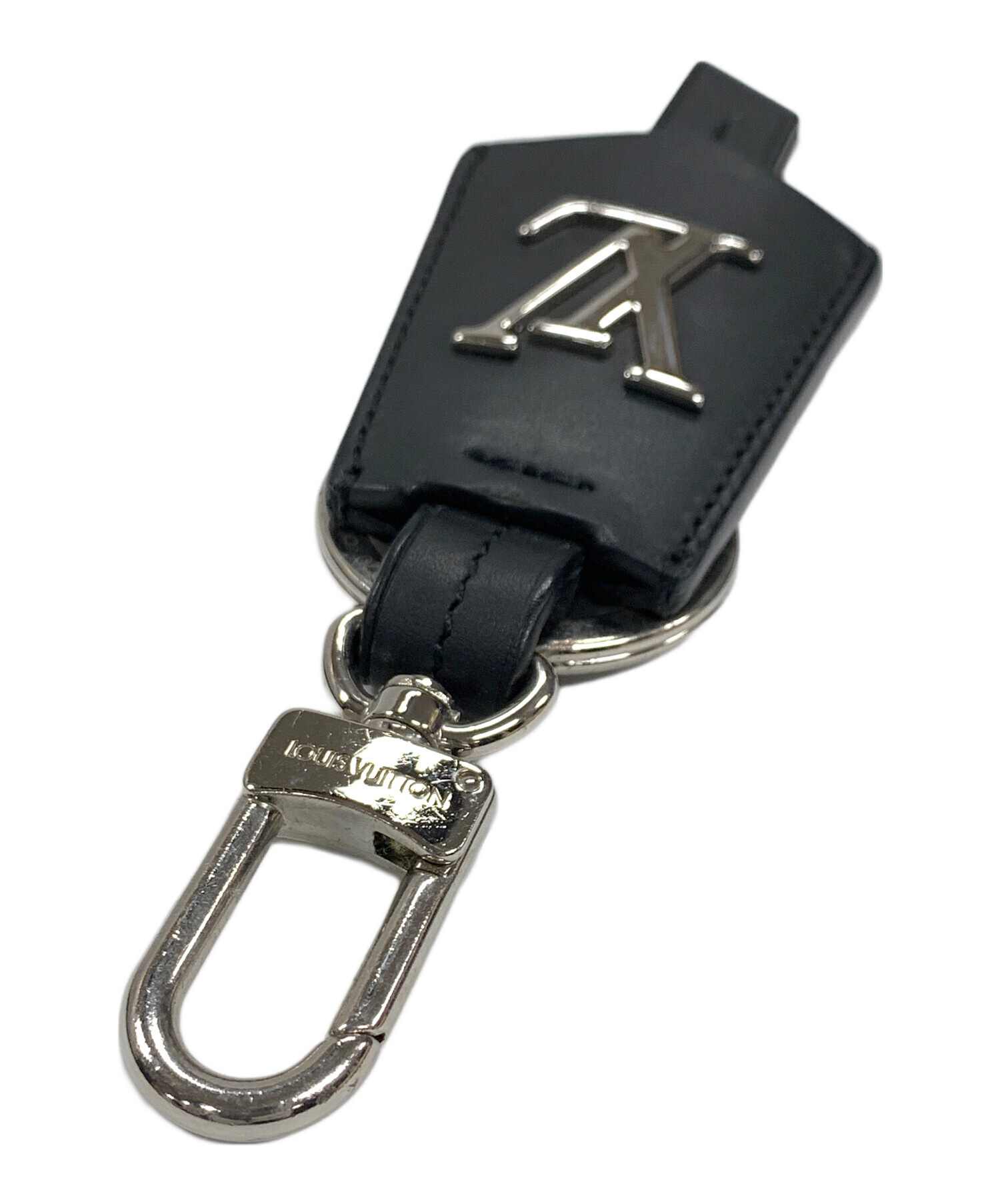 LOUIS VUITTON キーホルダー 黒 中古・古着通販】LOUIS VUITTON (ルイ ヴィトン) キーホルダー LV