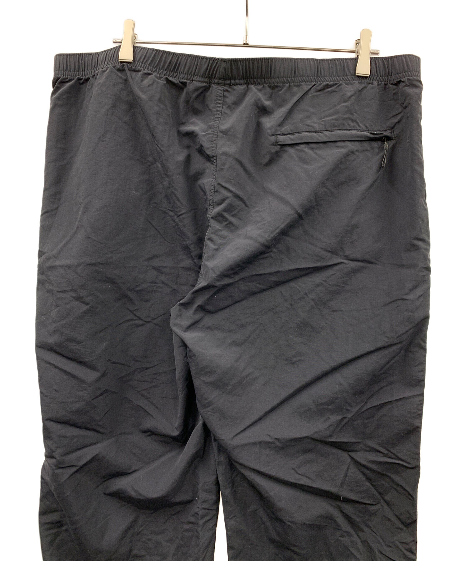 Supreme ナイロンパンツ ブラック/グレー 中古・古着通販】SUPREME (シュプリーム) ナイロンパンツ グレー