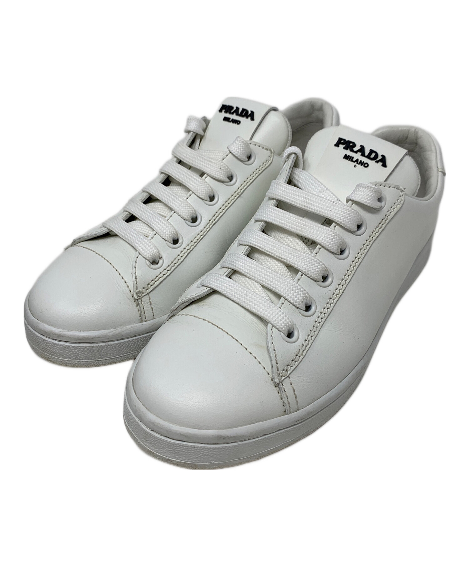 中古・古着通販】PRADA (プラダ) スニーカー ホワイト サイズ:36