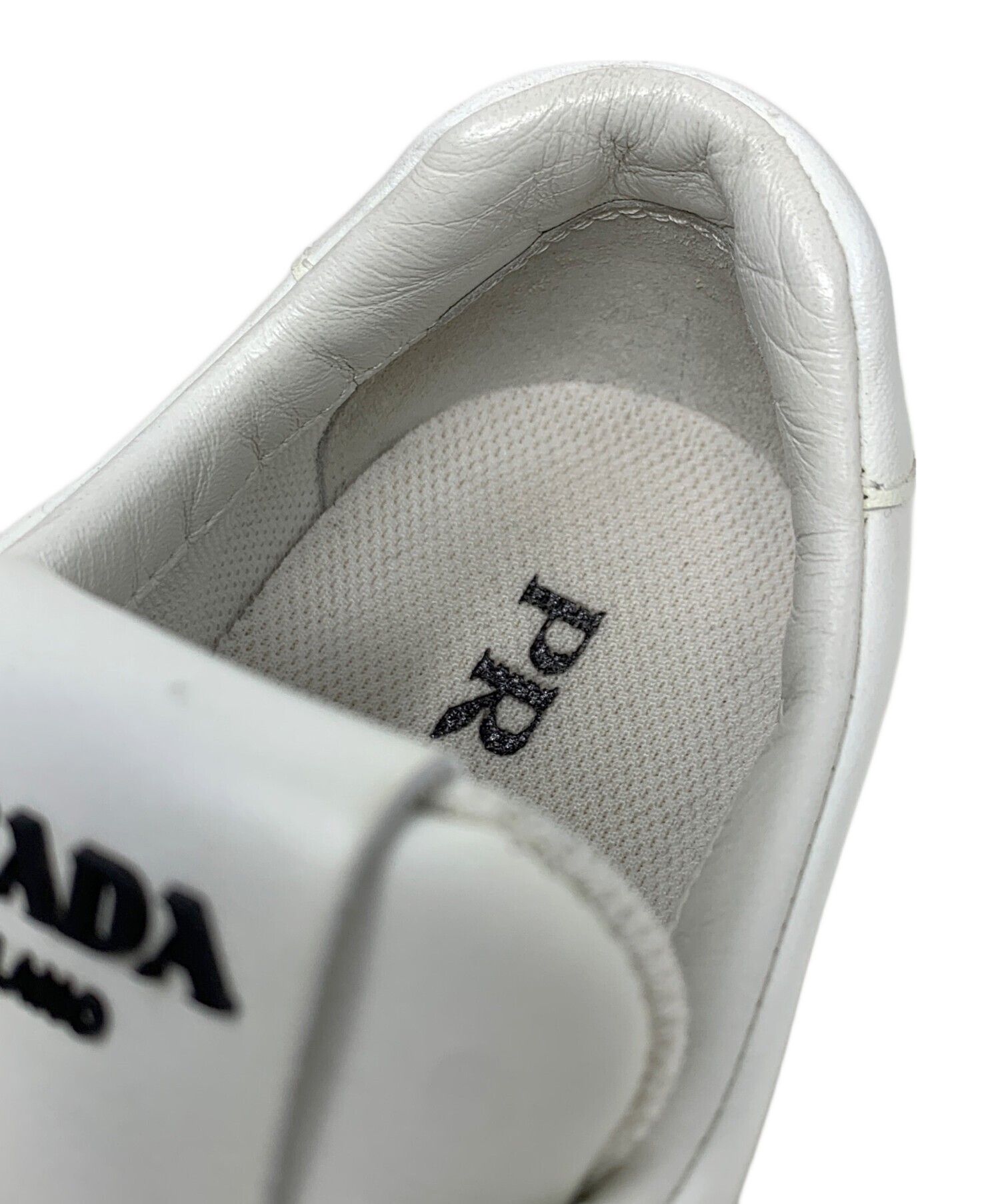 中古・古着通販】PRADA (プラダ) スニーカー ホワイト サイズ:36
