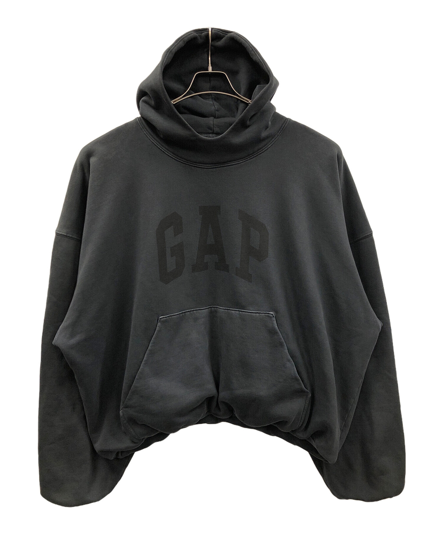 中古・古着通販】yeezy gap (イージーギャップ) プルオーバーパーカー 