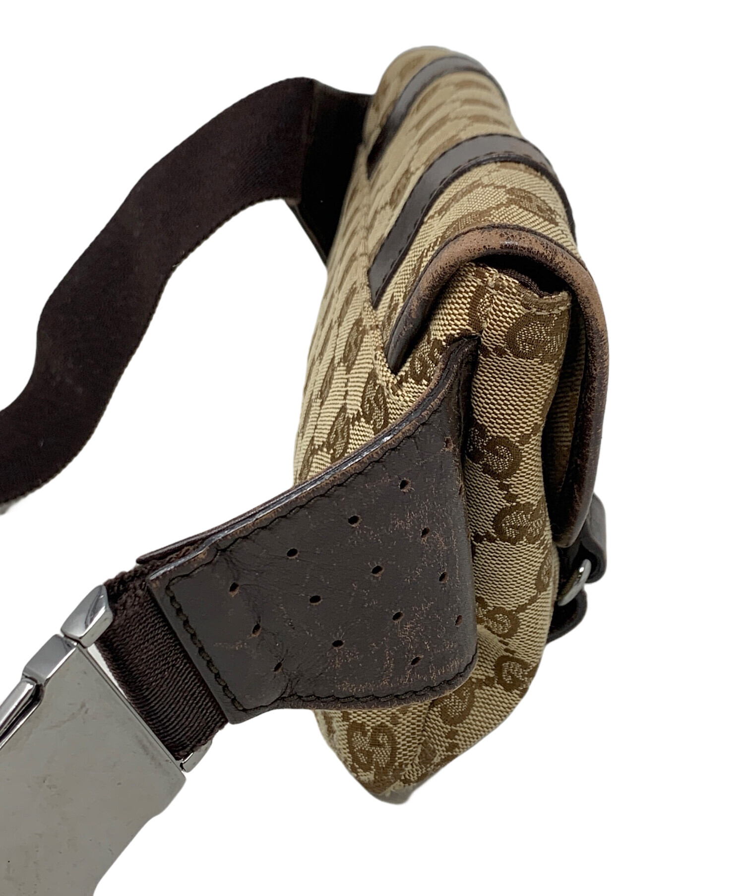 中古・古着通販】GUCCI (グッチ) ウエストバッグ GGキャンバス 中古・古着通販】GUCCI (グッチ) ウエストバッグ GGキャンバス