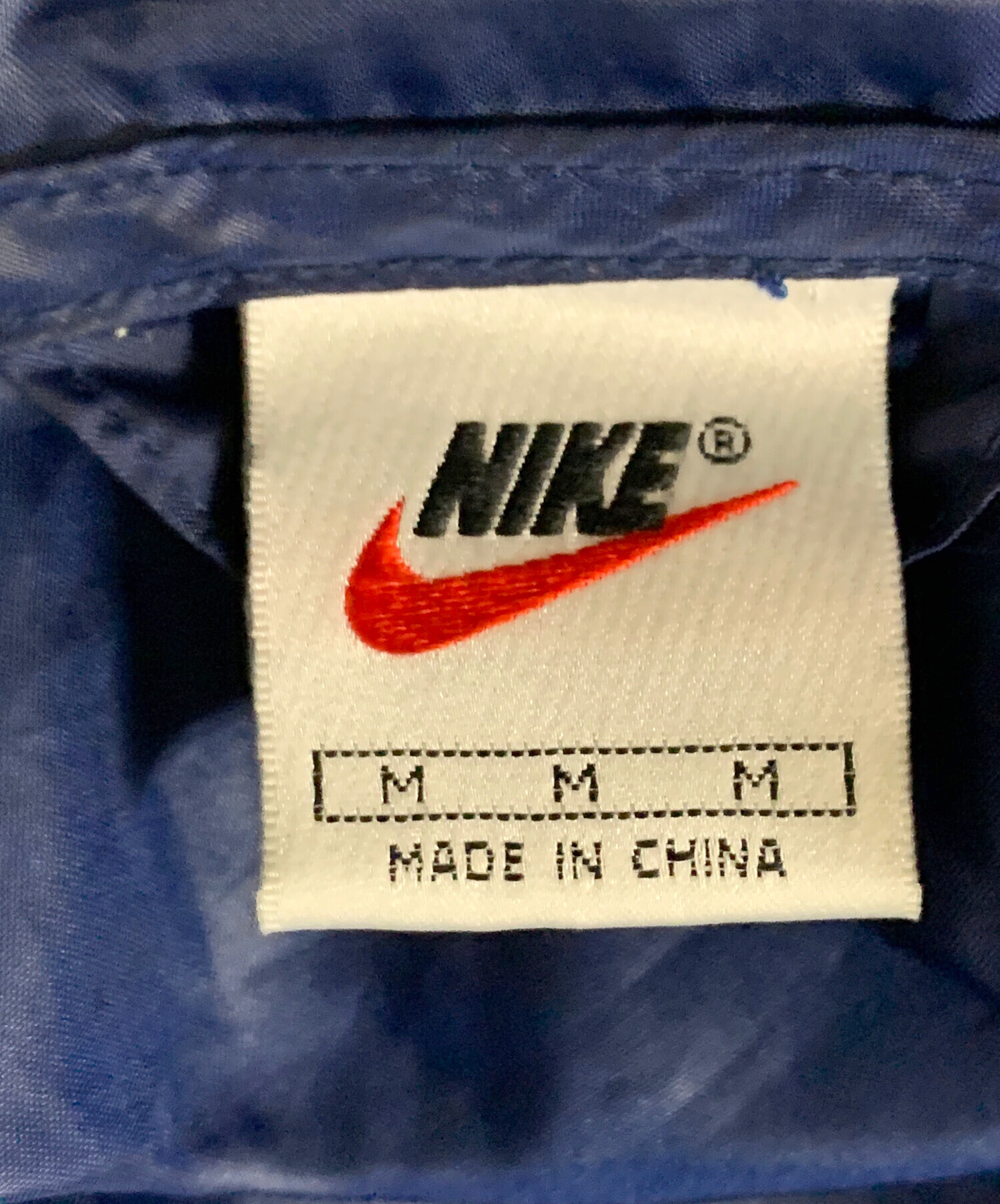 中古・古着通販】NIKE (ナイキ) ナイロンジャケット ネイビー サイズ:M