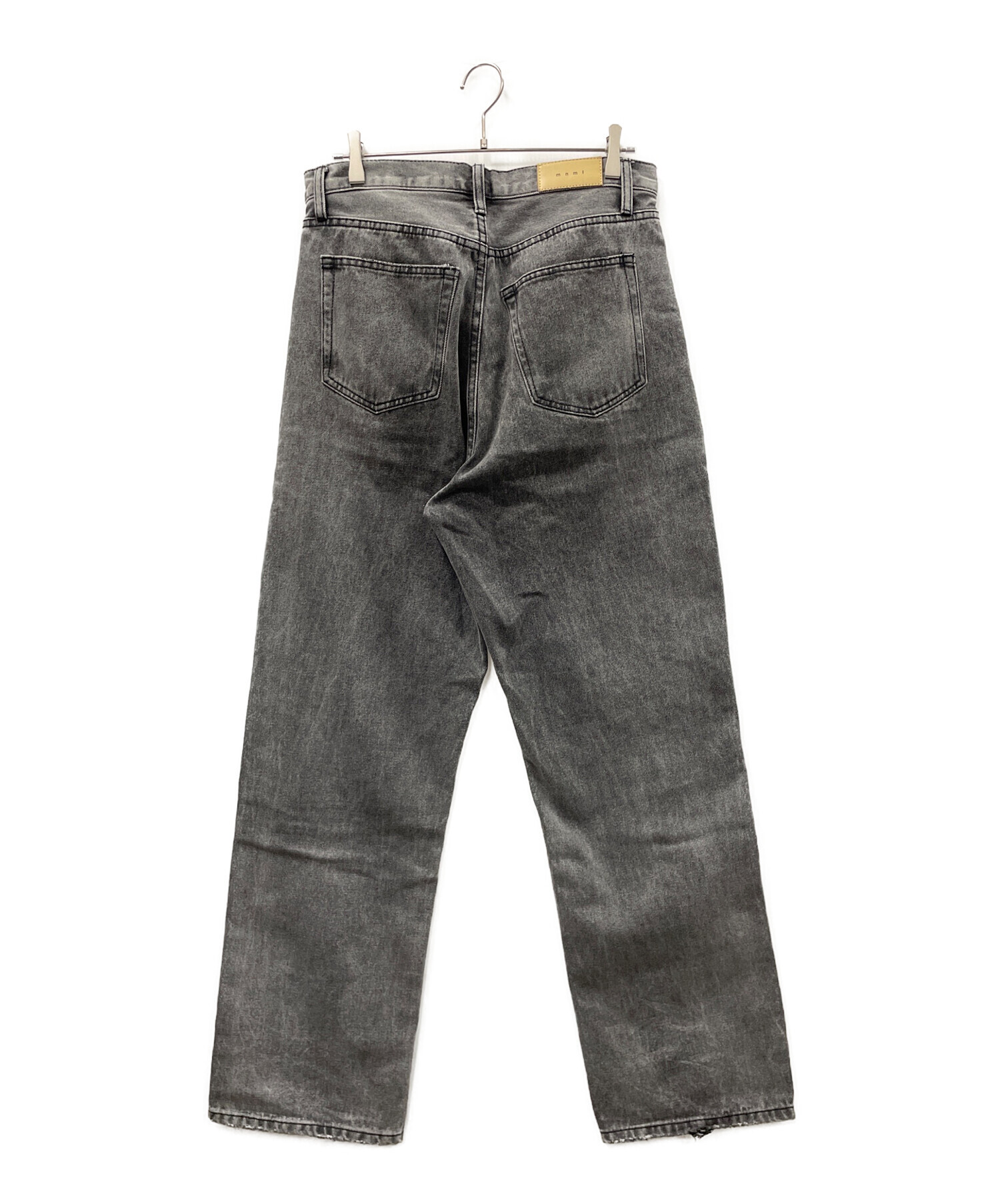mnml ダメージ加工 ダークグレー ジーンズ 30 中古・古着通販】mnml (ミニマル) デニムパンツ グレー×レッド サイズ