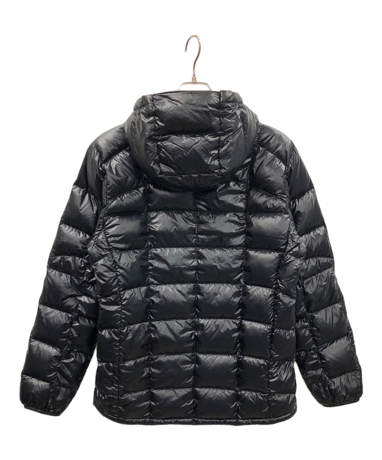 【完売】値下げ可◯ 春用mont-bell スペリオダウンパーカー ブラック 中古・古着通販】mont-bell (モンベル) スペリオダウンパーカ ブラック
