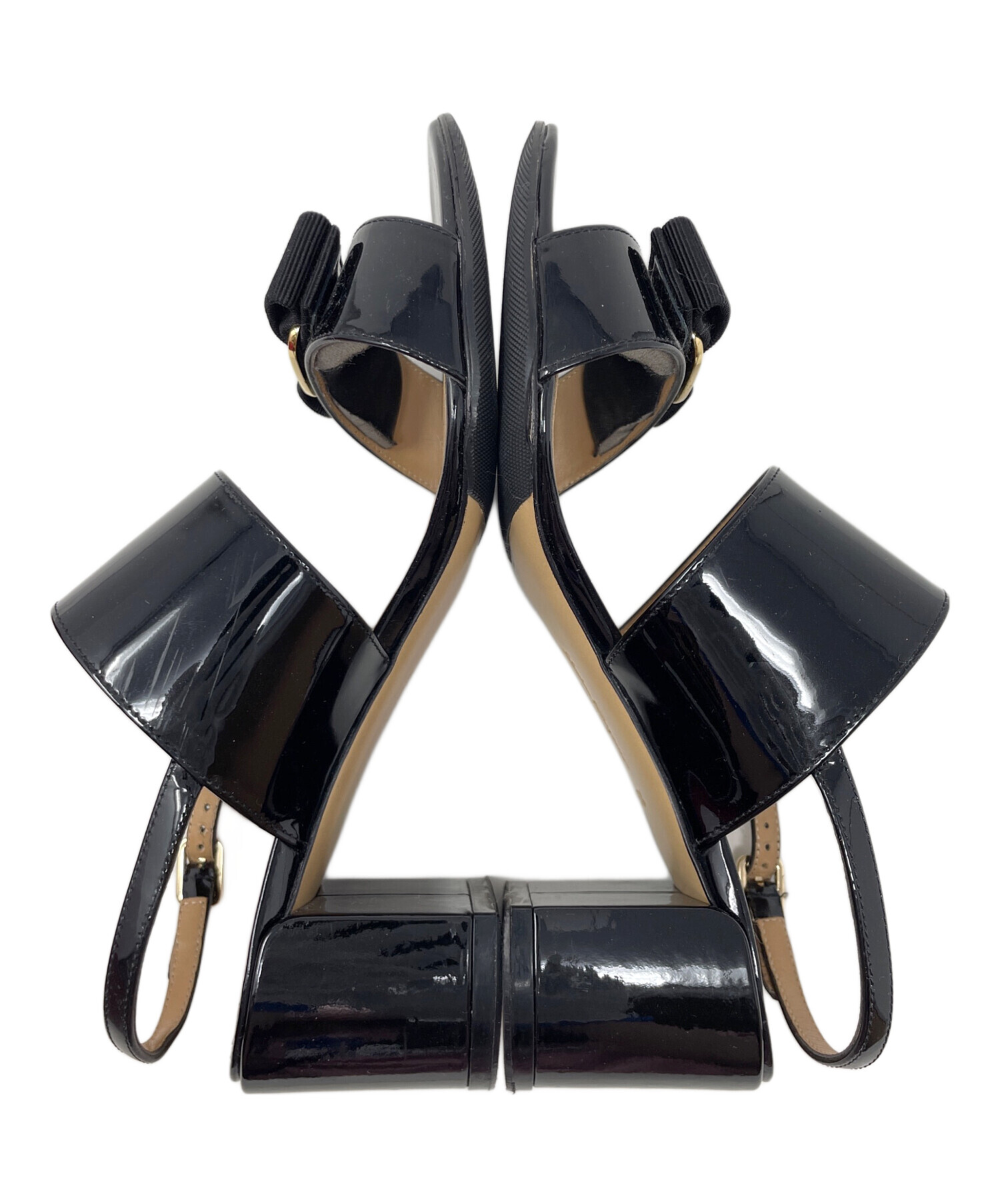 本日お値下げ【美品】Salvatore Ferragamo パンプス　サイズ6 中古・古着通販】Salvatore Ferragamo (サルヴァトーレ フェラガモ