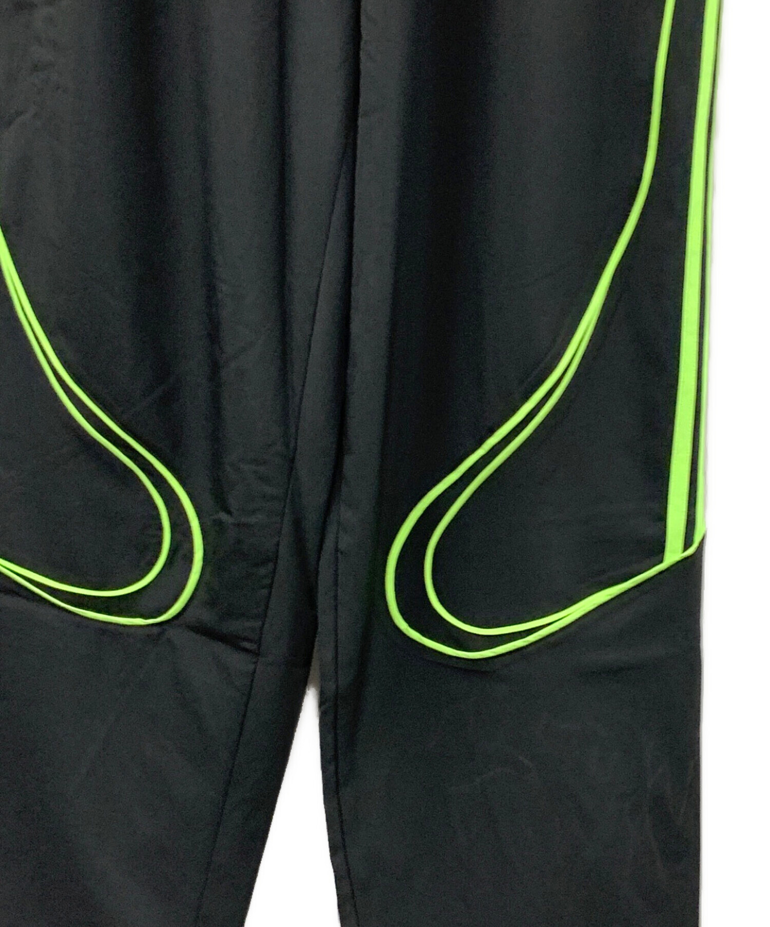 未使用品 アディダス ジャージ パンツ 緑 Sサイズ 中古・古着通販】adidas (アディダス) ジャージパンツ チームガイスト