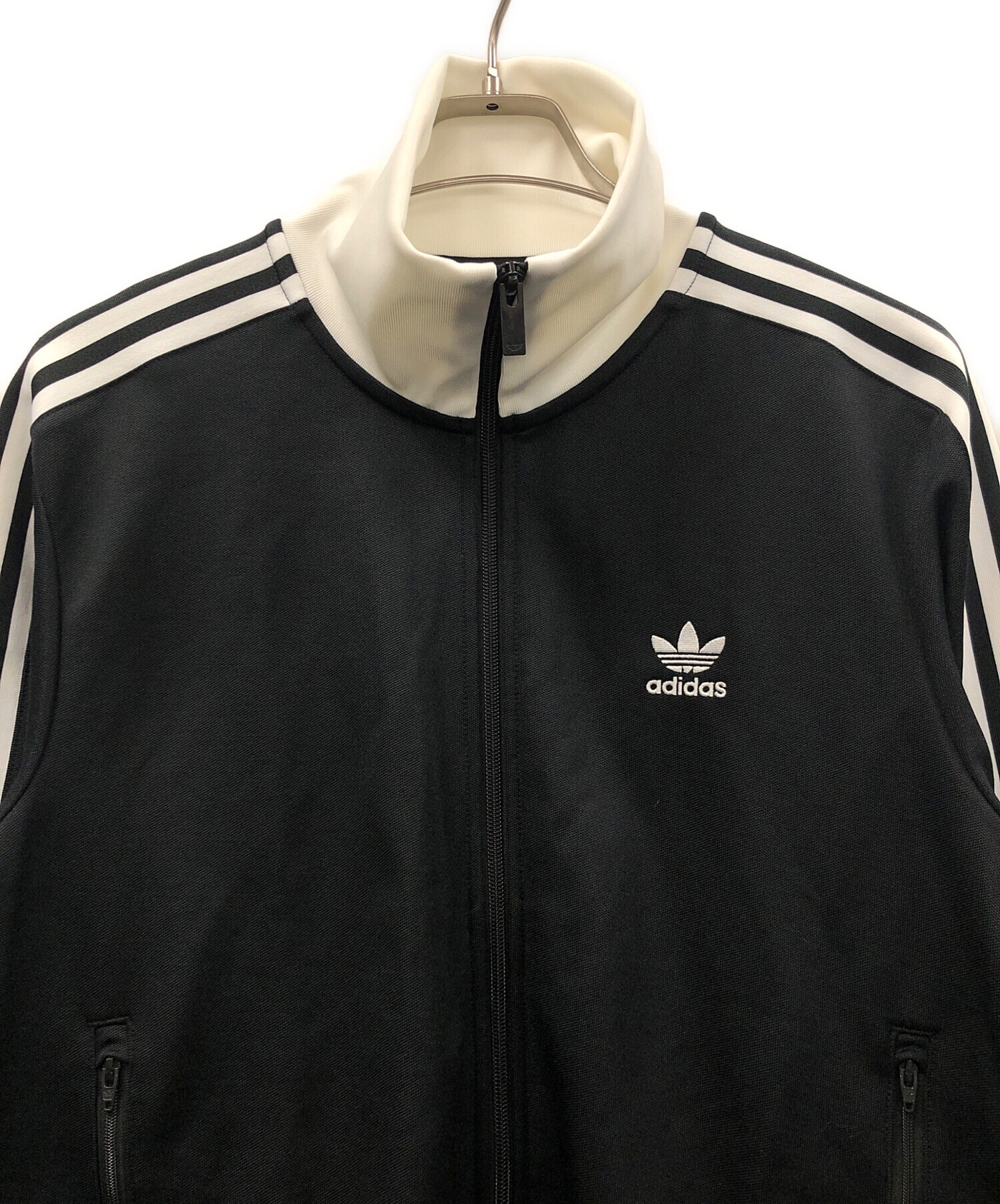 アディダス トラックジャケット ブラック ホワイト アディダス adidas 