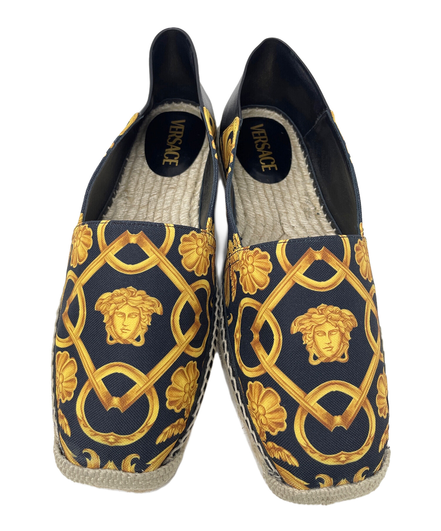 Chevon 【受注生産限定】刺繍プルオーバー / 黄色刺繍 / ブラックXXL 中古・古着通販】VERSACE (ヴェルサーチ) スリッポン エスパドリーユ