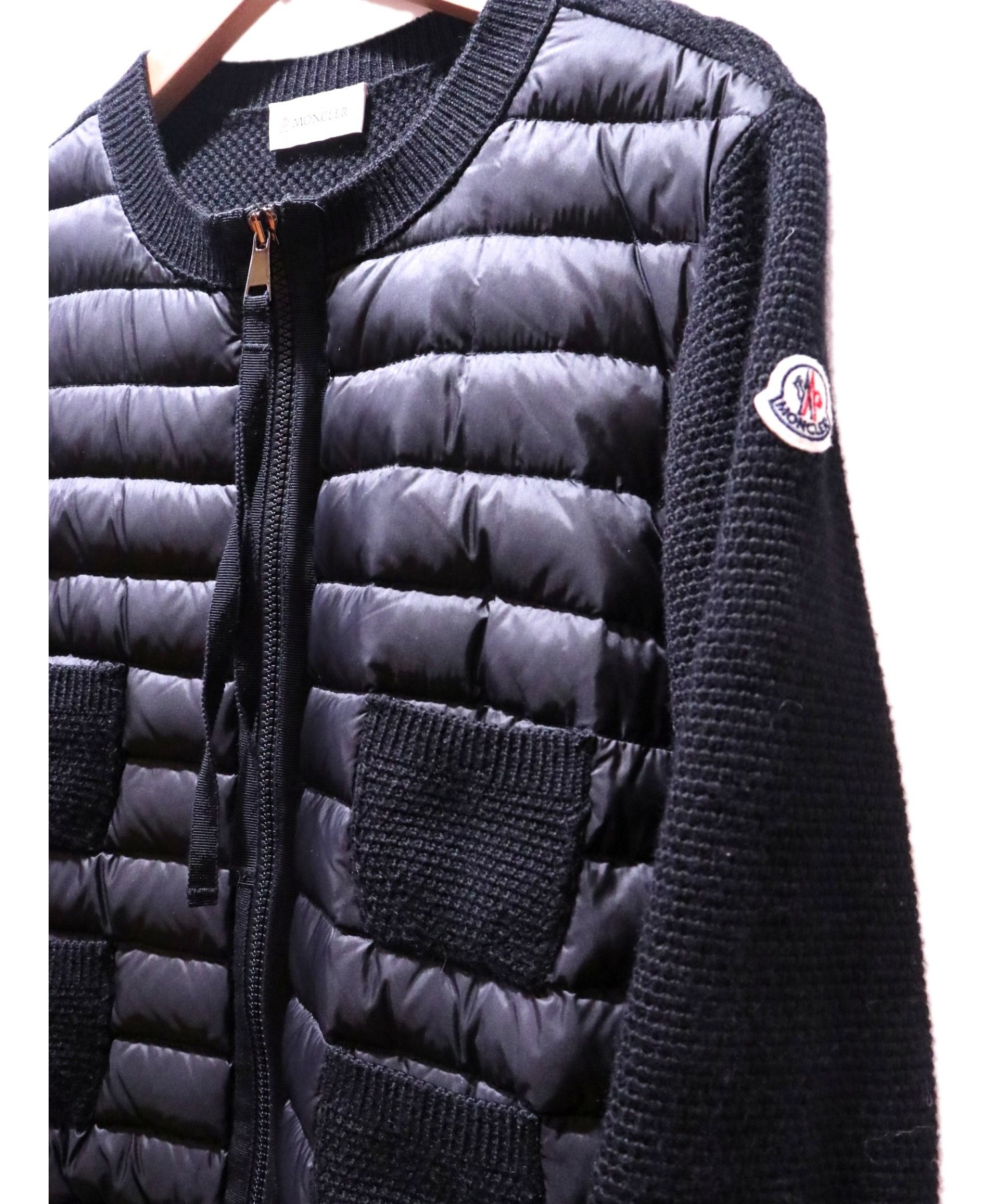 MONCLER モンクレール カーディガン XS 黒 【古着】【中古】【送料無料】 MONCLER - 【美品】MONCLER カーディガン ダウン 切替 フーディー