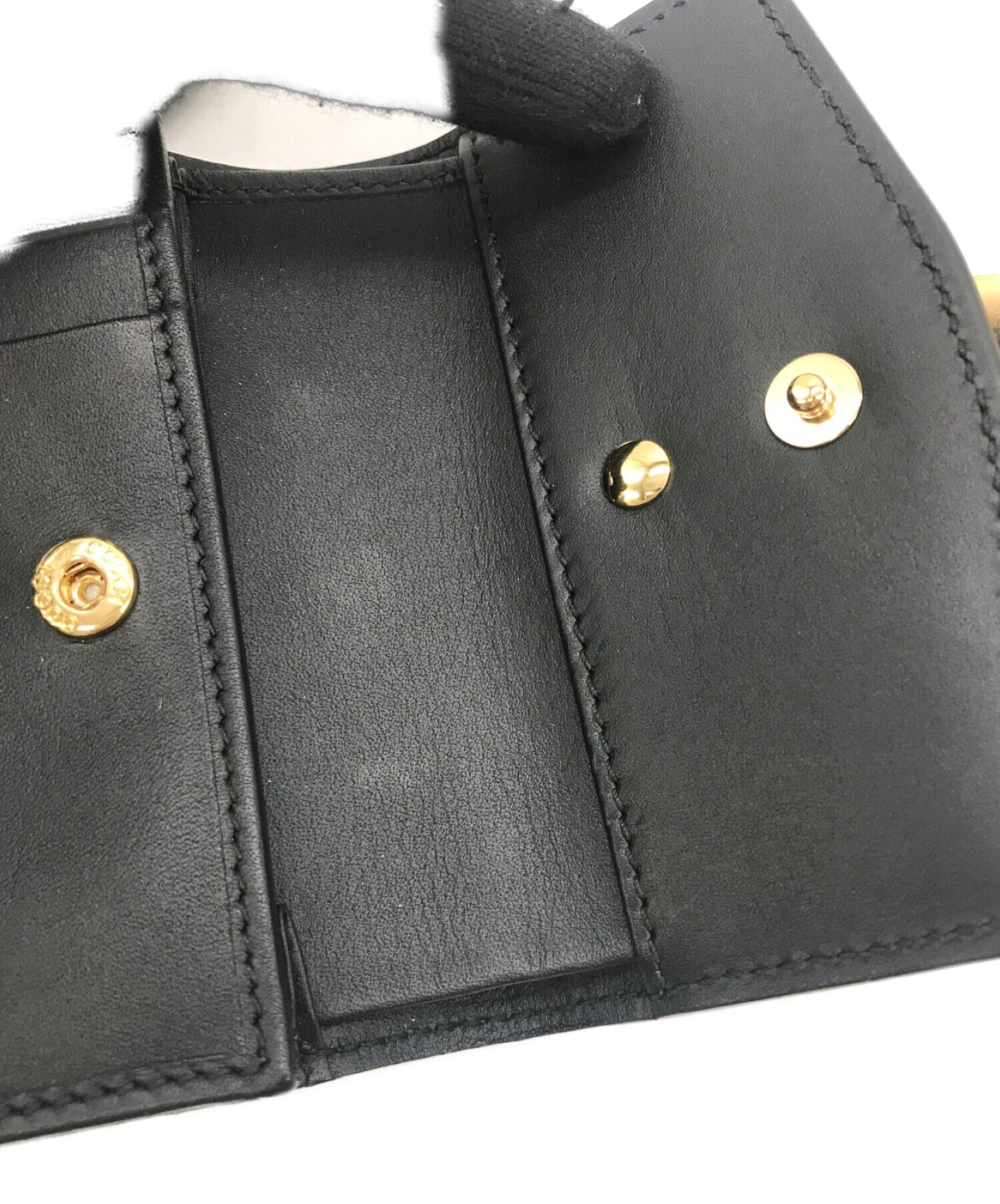 GUCCI 476081 コンパクトウォレット グッチシルヴィ コンパクトウォレット 黒/ゴールド金具 レディース