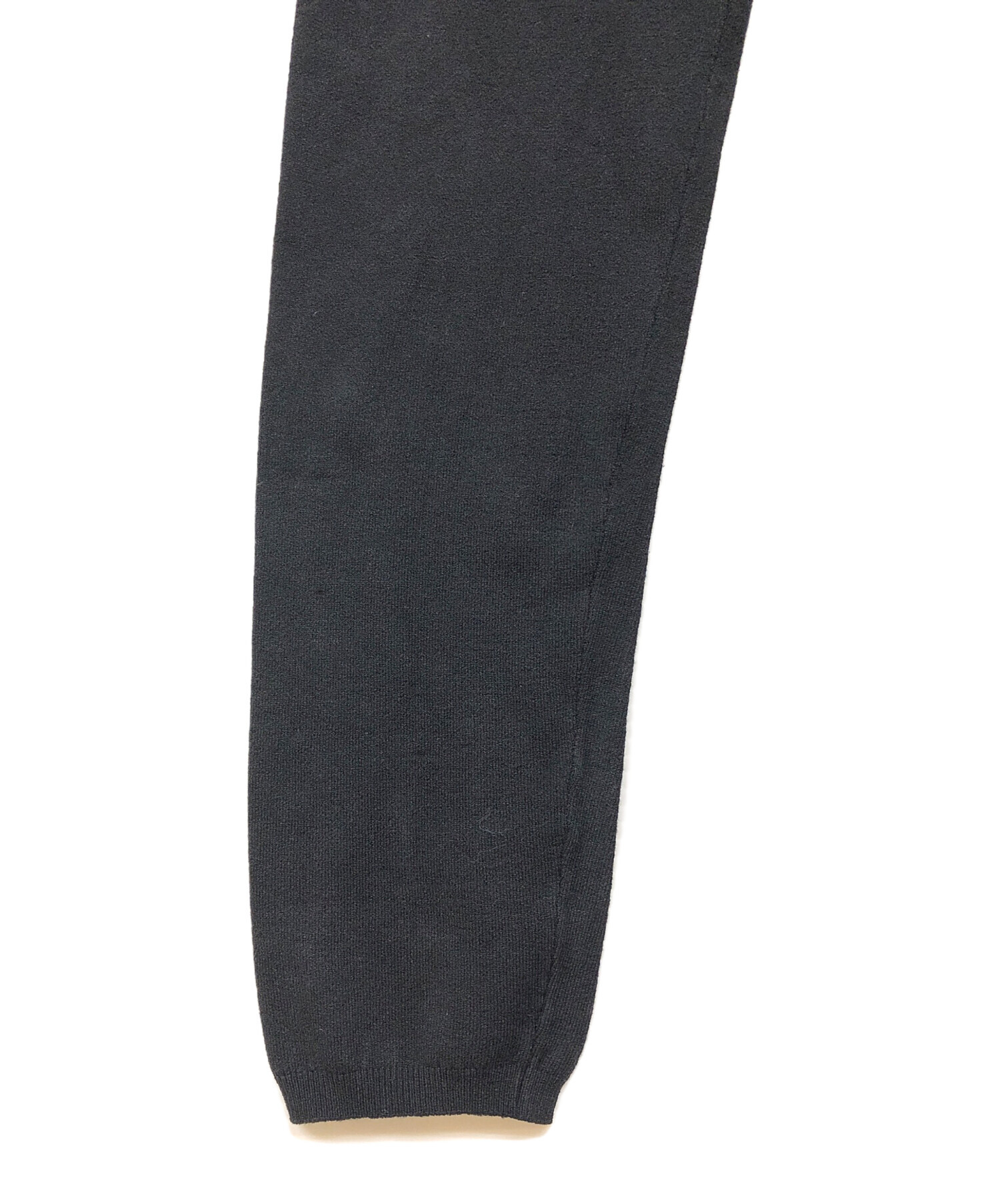 中古・古着通販】GUCCI (グッチ) シルク混Vネックニット ブラック 