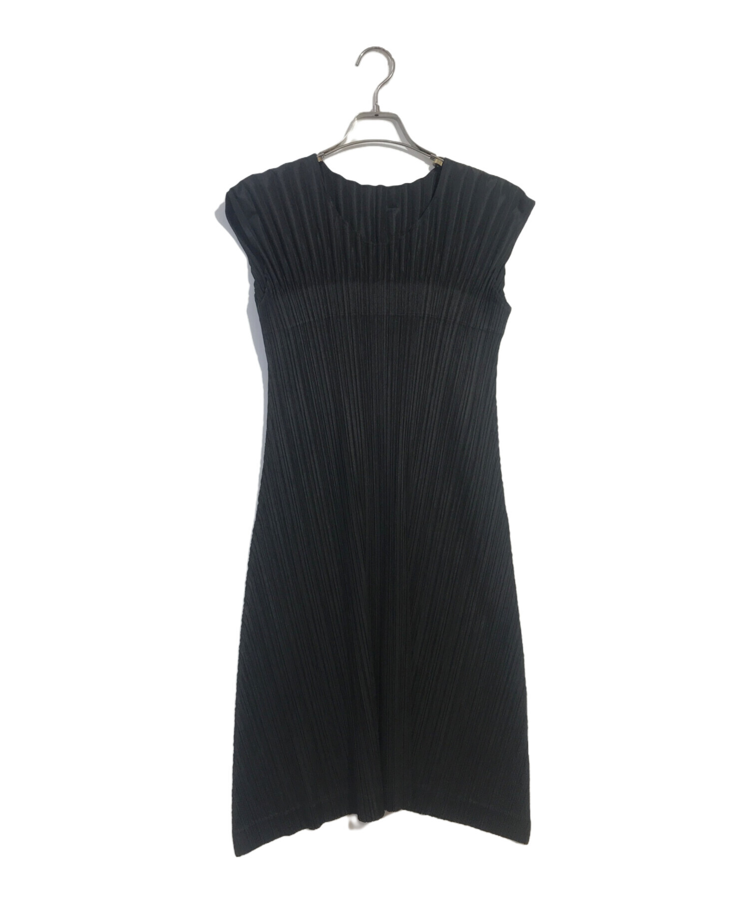 あき PLEATS PLEASE ノースリーブワンピース 黒 中古・古着通販】PLEATS PLEASE (プリーツプリーズ) 変形プリーツ