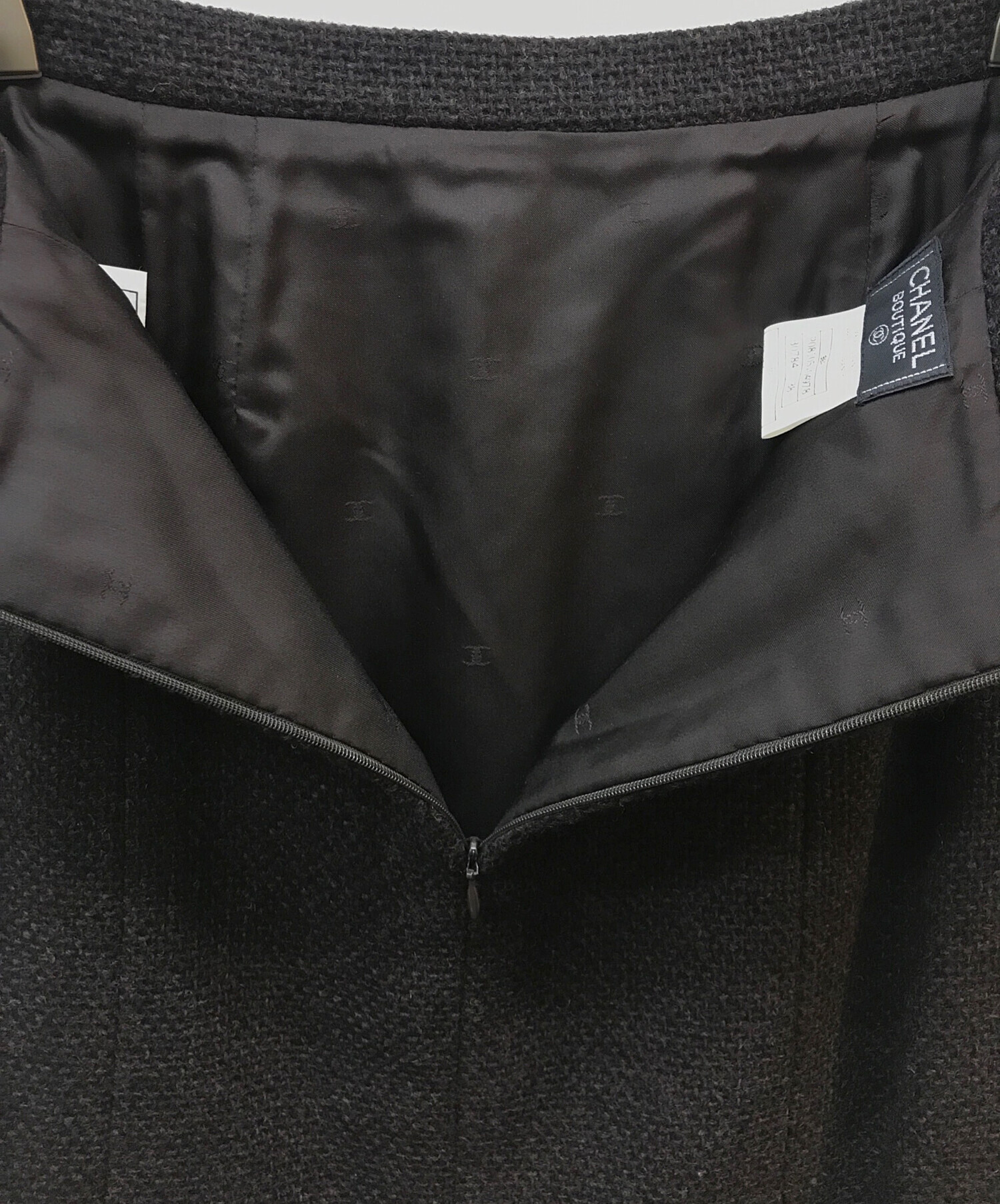 中古・古着通販】CHANEL (シャネル) ココマークボタンセットアップ