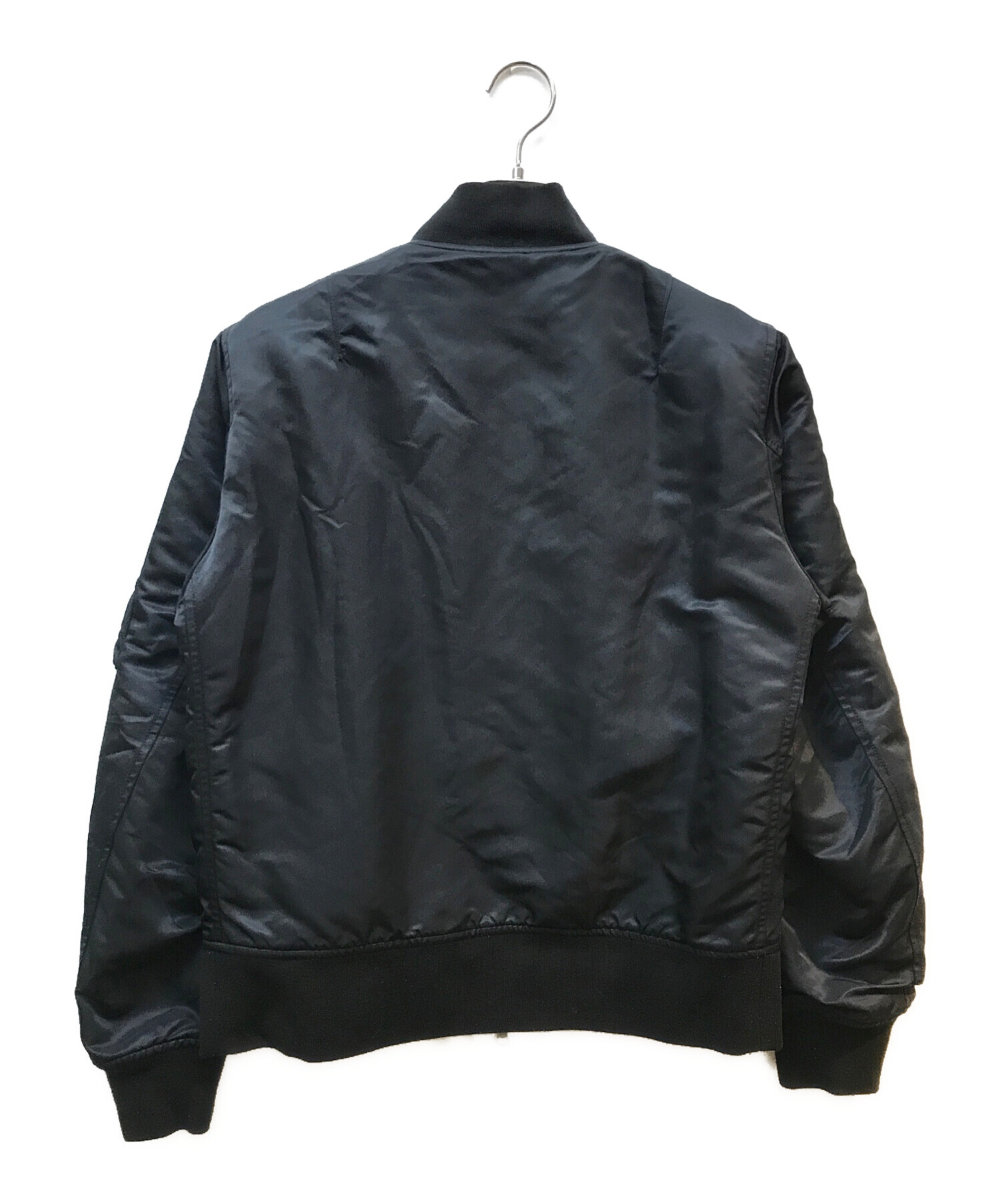 FRED PERRY ブラック ジャケット Mサイズ 中古・古着通販】FRED PERRY (フレッドペリー) MA-1ジャケット