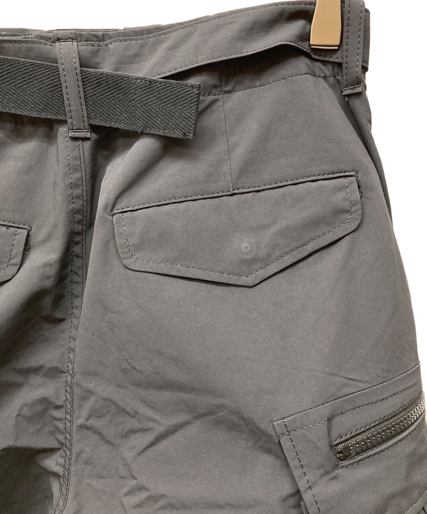 中古・古着通販】sacai (サカイ) Matte Taffeta Shorts ブラック