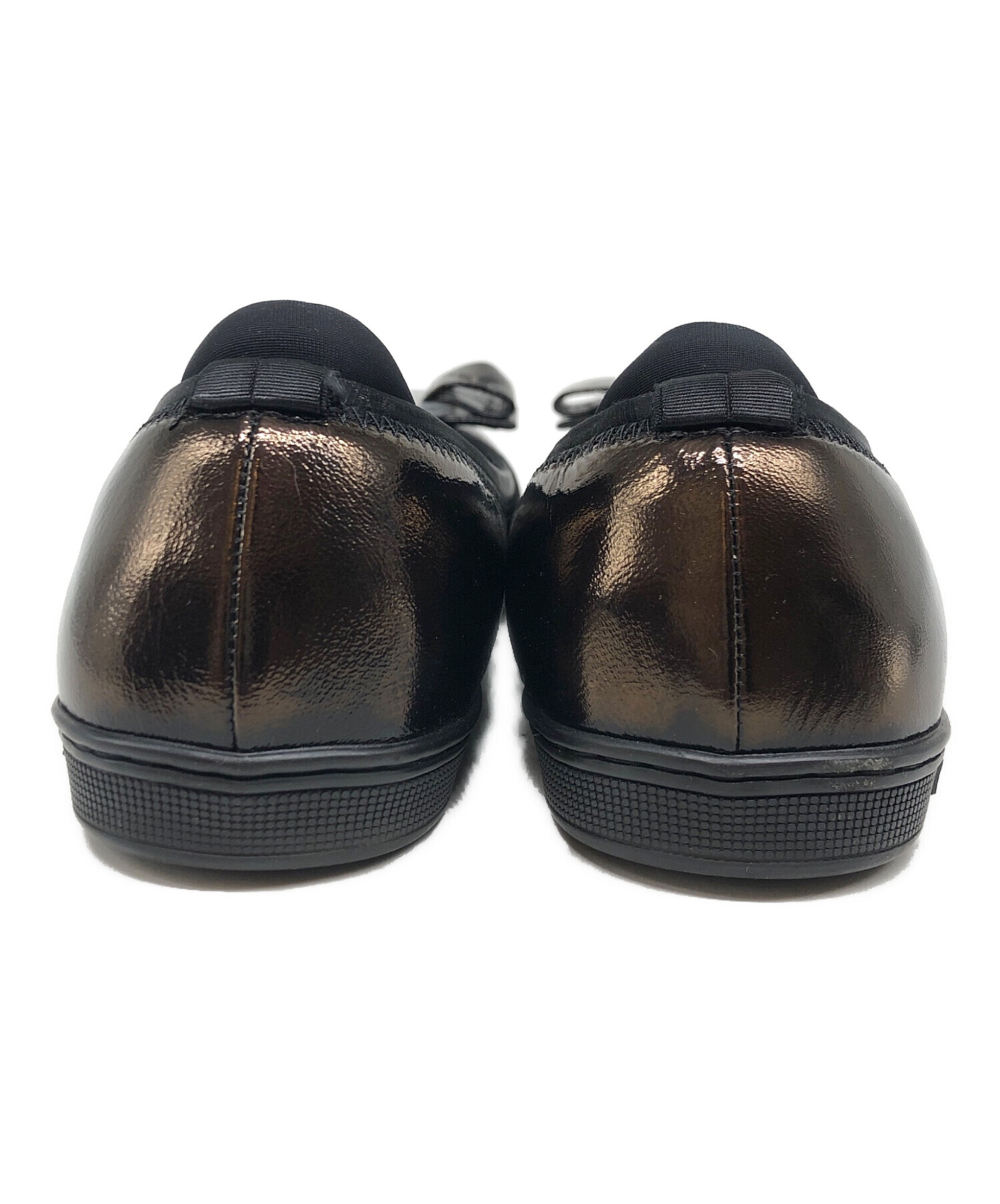 FELLAGAMO VARINAブラックリボンフラットシューズ Ferragamo ブラック