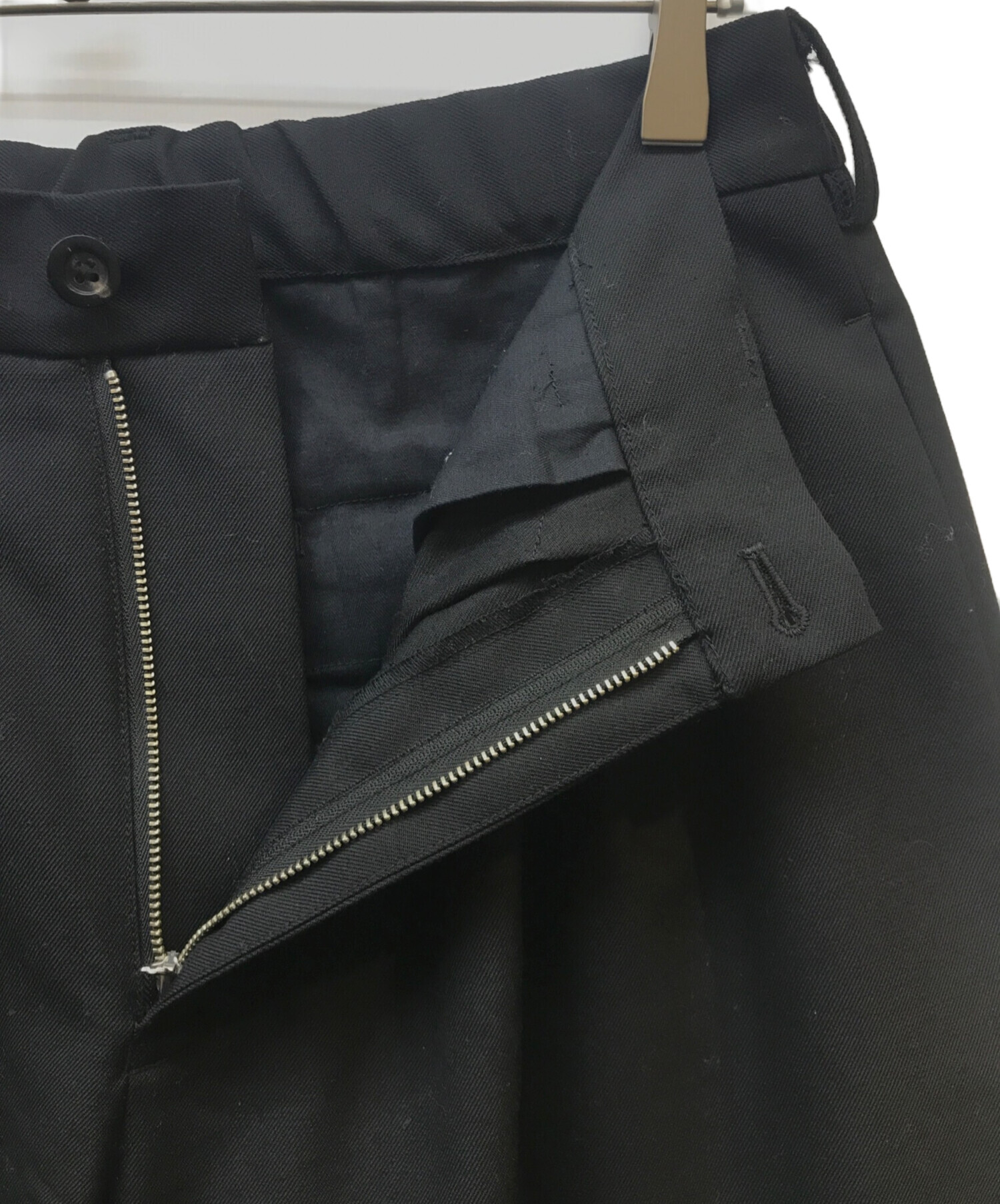 中古・古着通販】AFIIT (アフィット) 3TUCK EASY WIDE SLACKS ブラック 