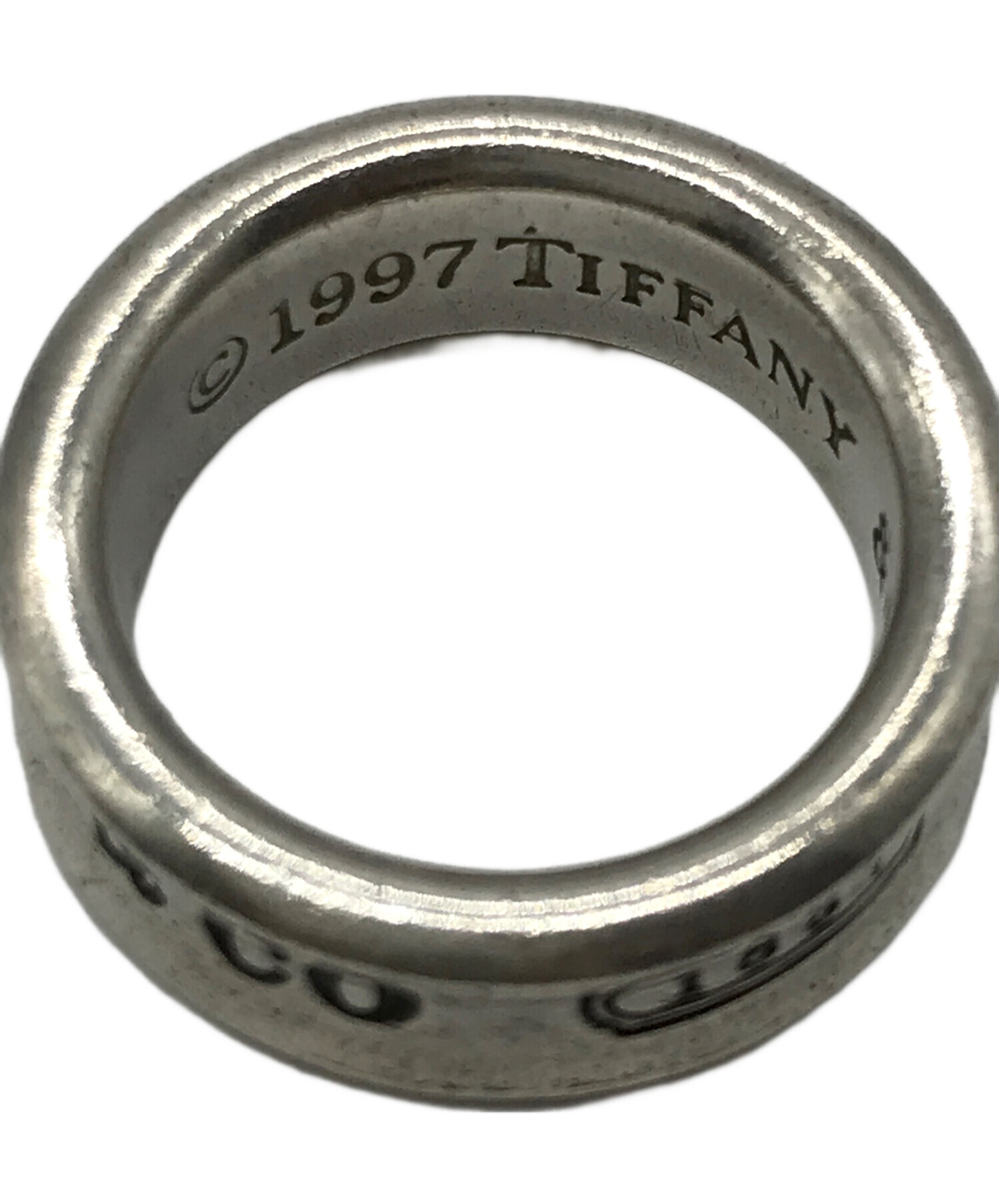 Tiffany & Co. 1837 ブラックチタン ナローリング 15号
