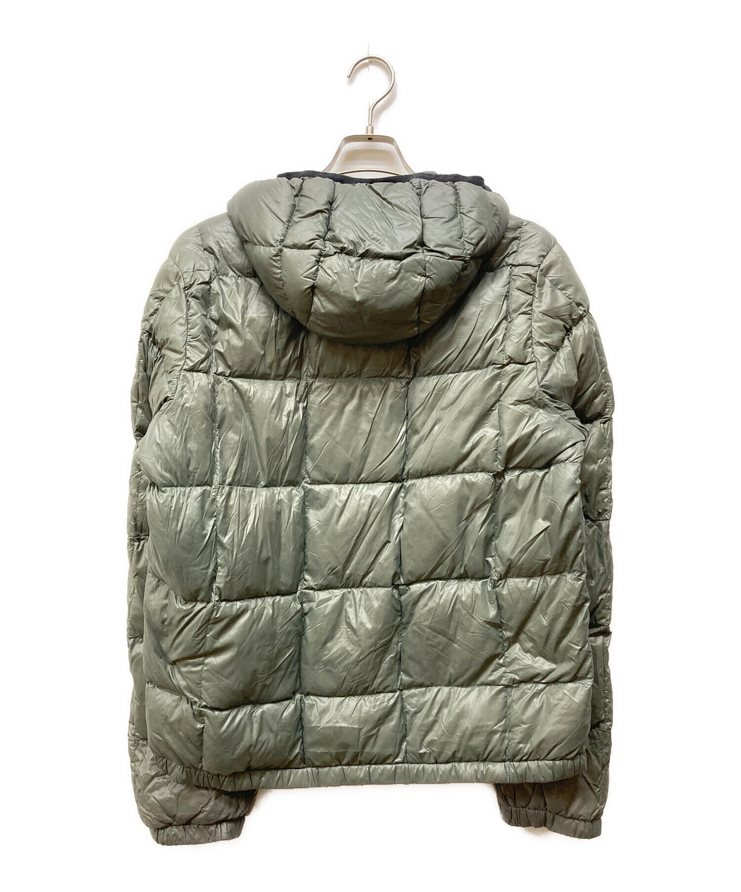 中古・古着通販】PRADA (プラダ) ダウンジャケット グリーン サイズ:46