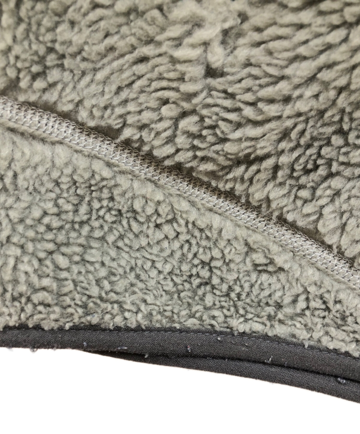 本日限定価格　Patagonia フリース　ベスト S グレー　使用感あり 中古・古着通販】Patagonia (パタゴニア) フリースベスト グレー