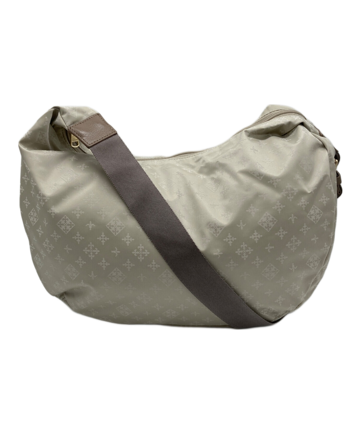 中古・古着通販】russet (ラシット) ラウンドナイロンショルダーバッグ