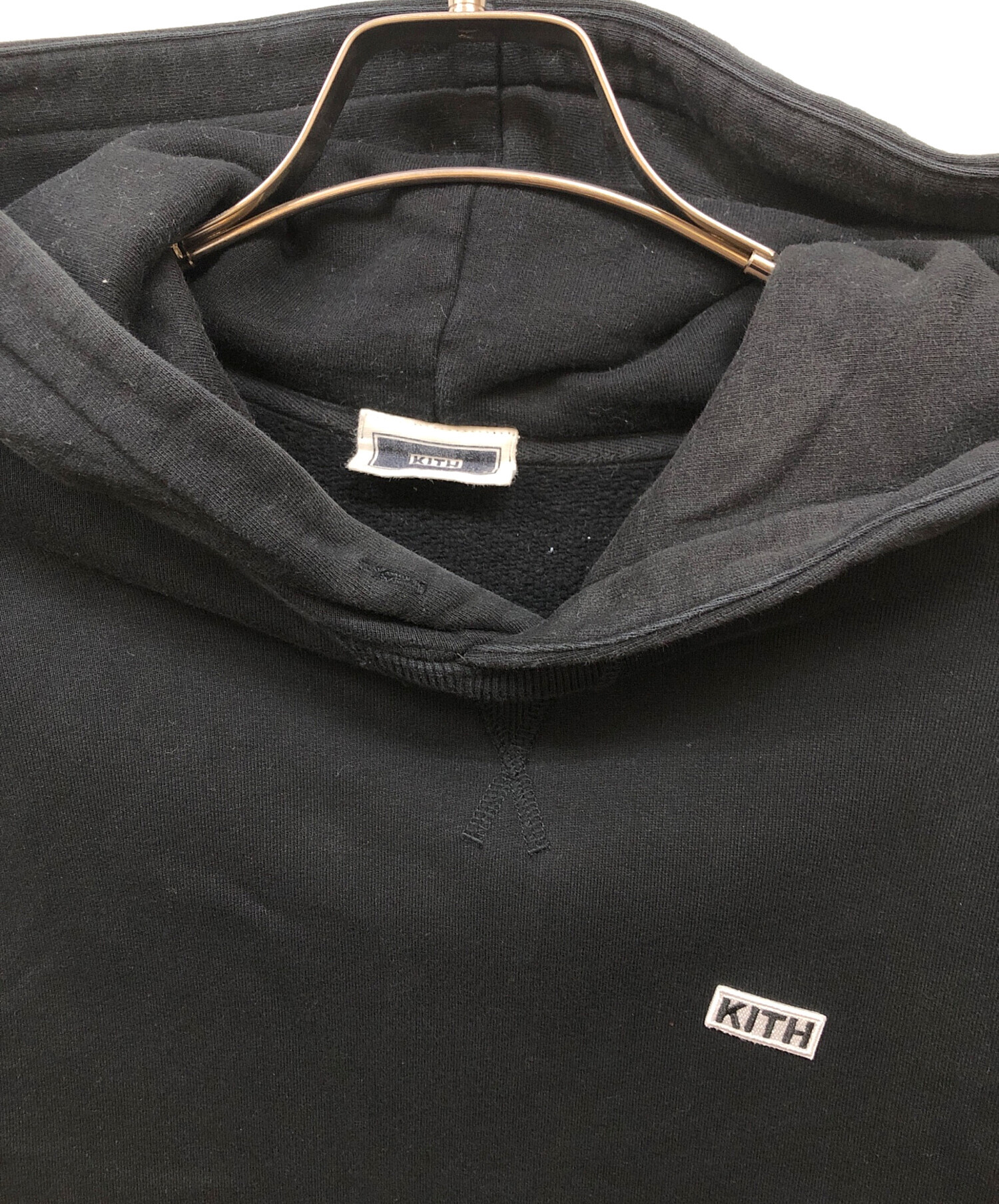 中古・古着通販】KITH (キス) ワンポイントロゴフーディ ブラック