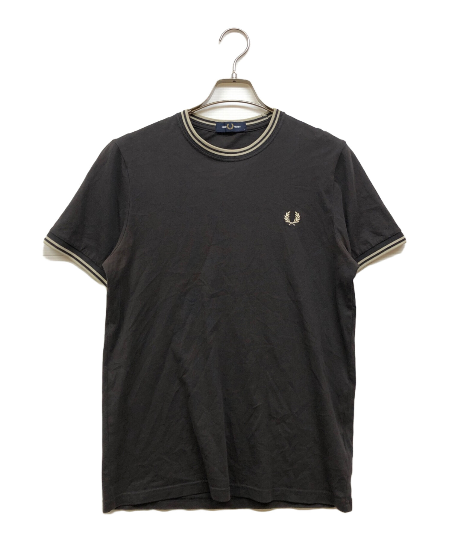 ユッティ　２点 中古・古着通販】FRED PERRY (フレッドペリー) Twin Tipped T-Shirt