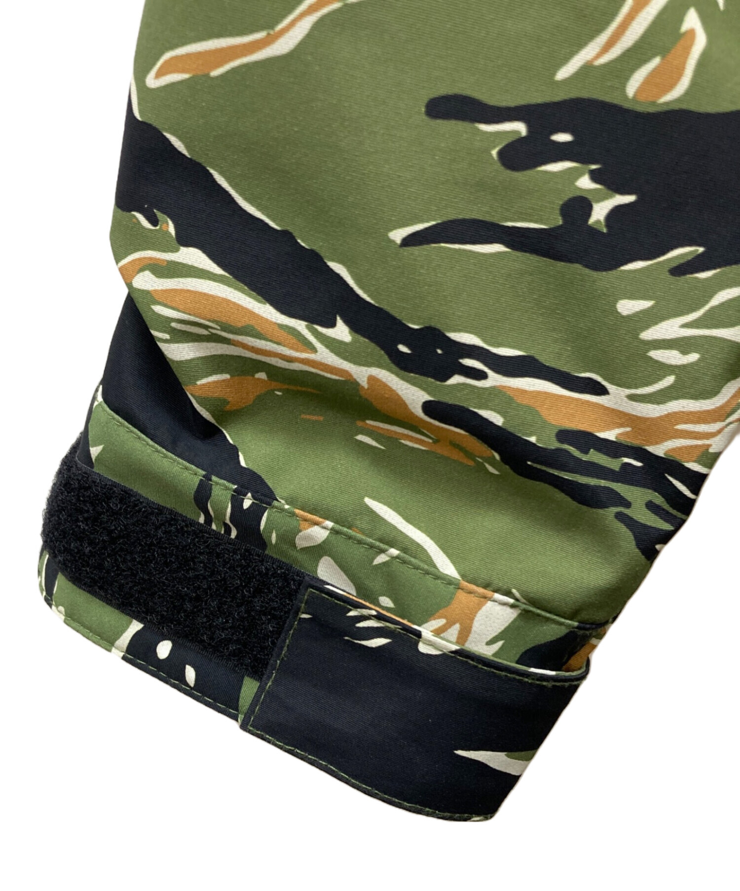 CRIMIE クライミー マウンテンジャケット タイガーカモ 迷彩 THE CRIMIE】クライミー『カモフラ柄 マウンテンパーカー sizeM』CR1