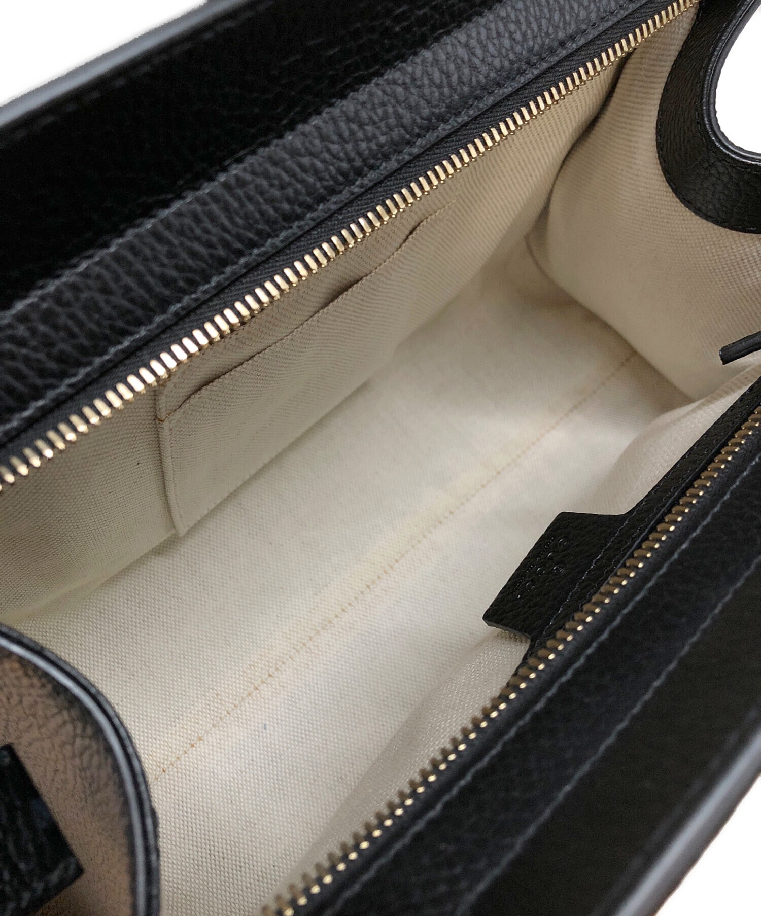 中古・古着通販】GUCCI (グッチ) インターロッキングソーホー