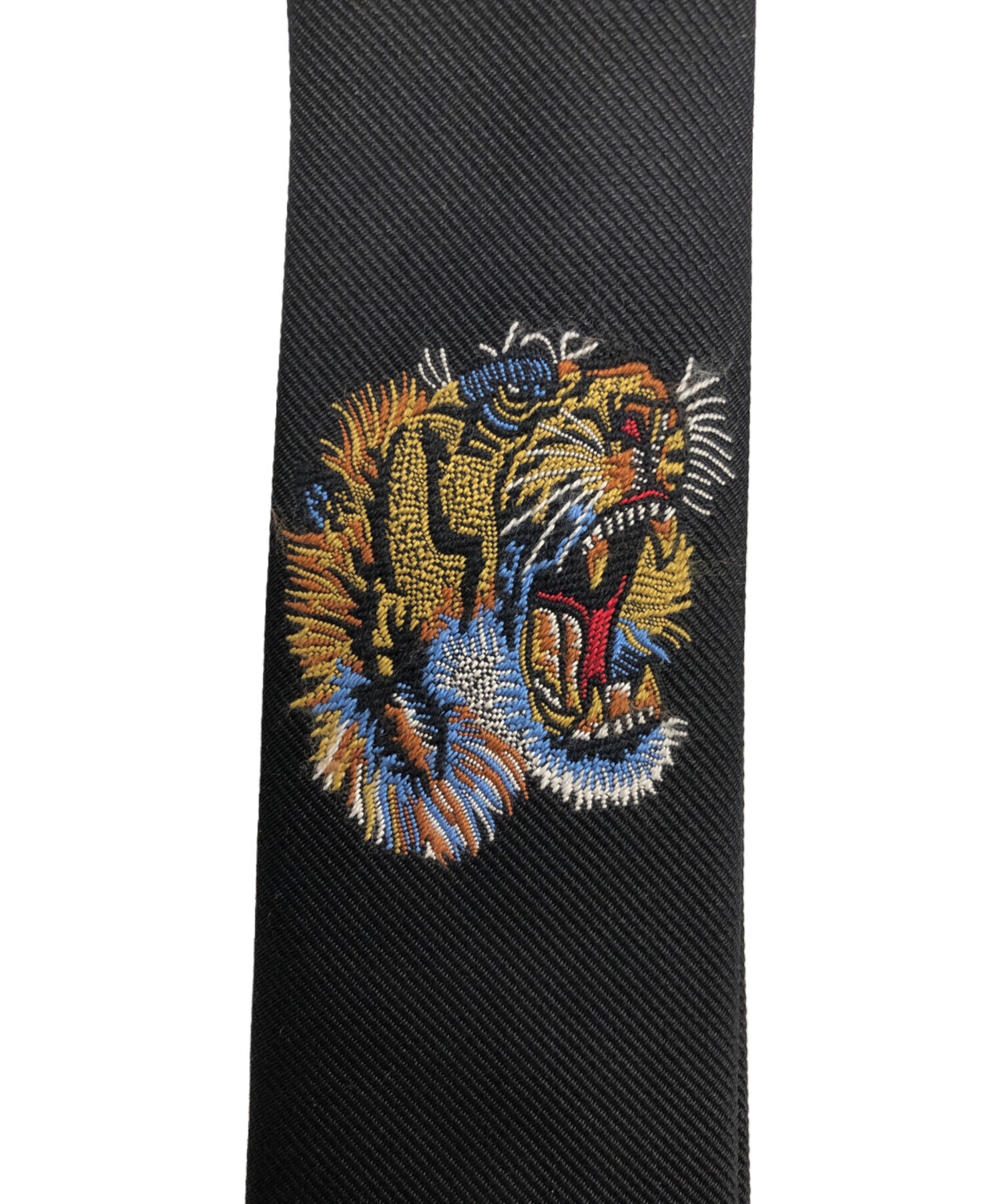 GUCCI タイガー 虎刺繍 現行タグ シルク ブラック ネクタイ 中古・古着通販】GUCCI (グッチ) タイガーアンダーノットシルクタイ