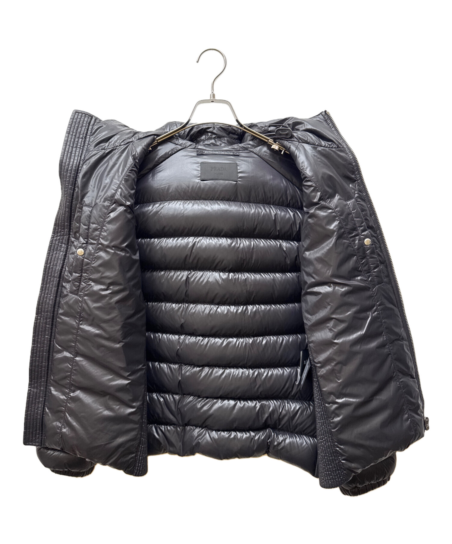 中古・古着通販】PRADA (プラダ) トライアングルプレートダウン