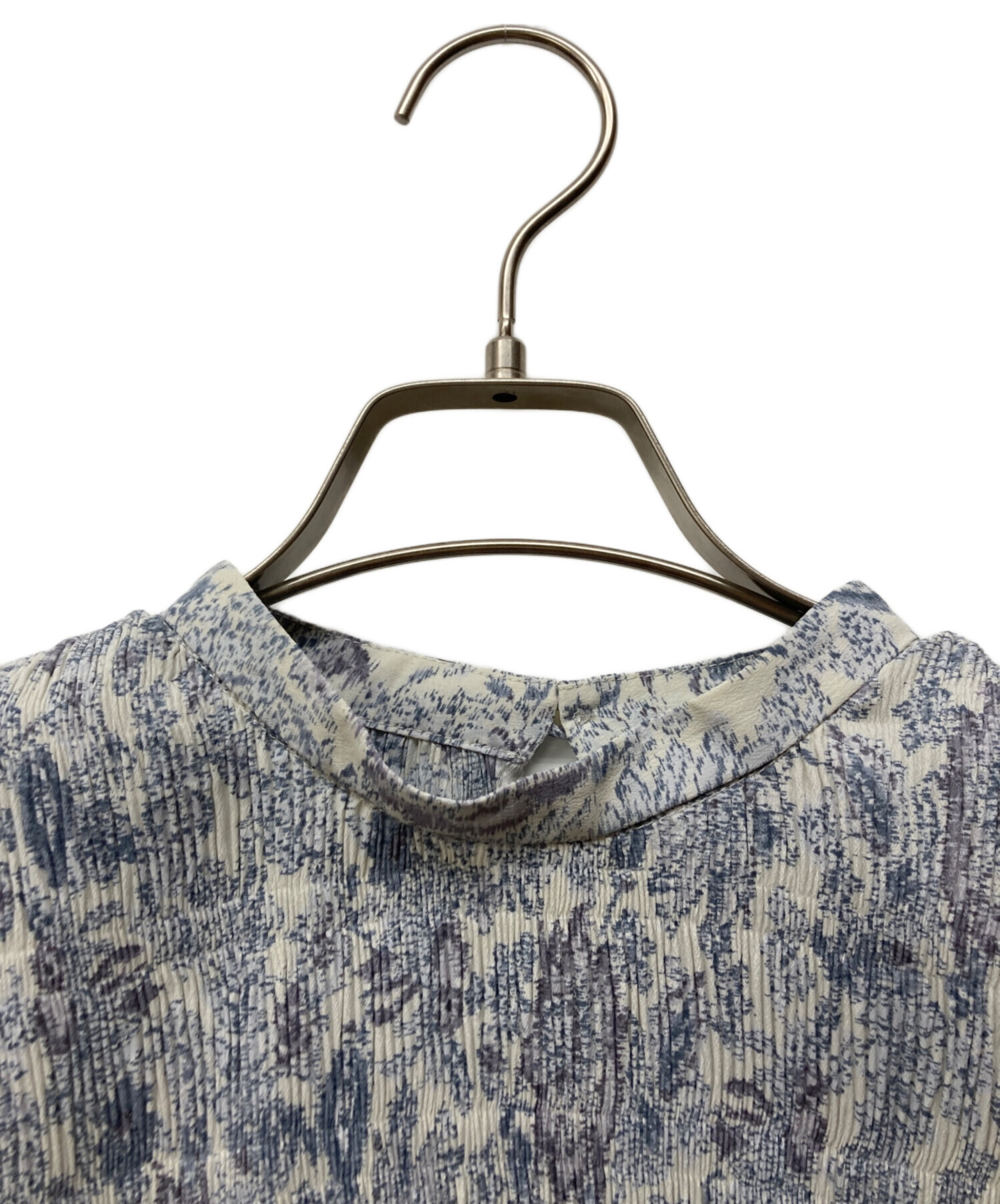 サイズ2 試着のみタグ付き　CLANE 中古・古着通販】CLANE (クラネ) CHINTZ FLOWER SQUARE SLEEVE TOPS