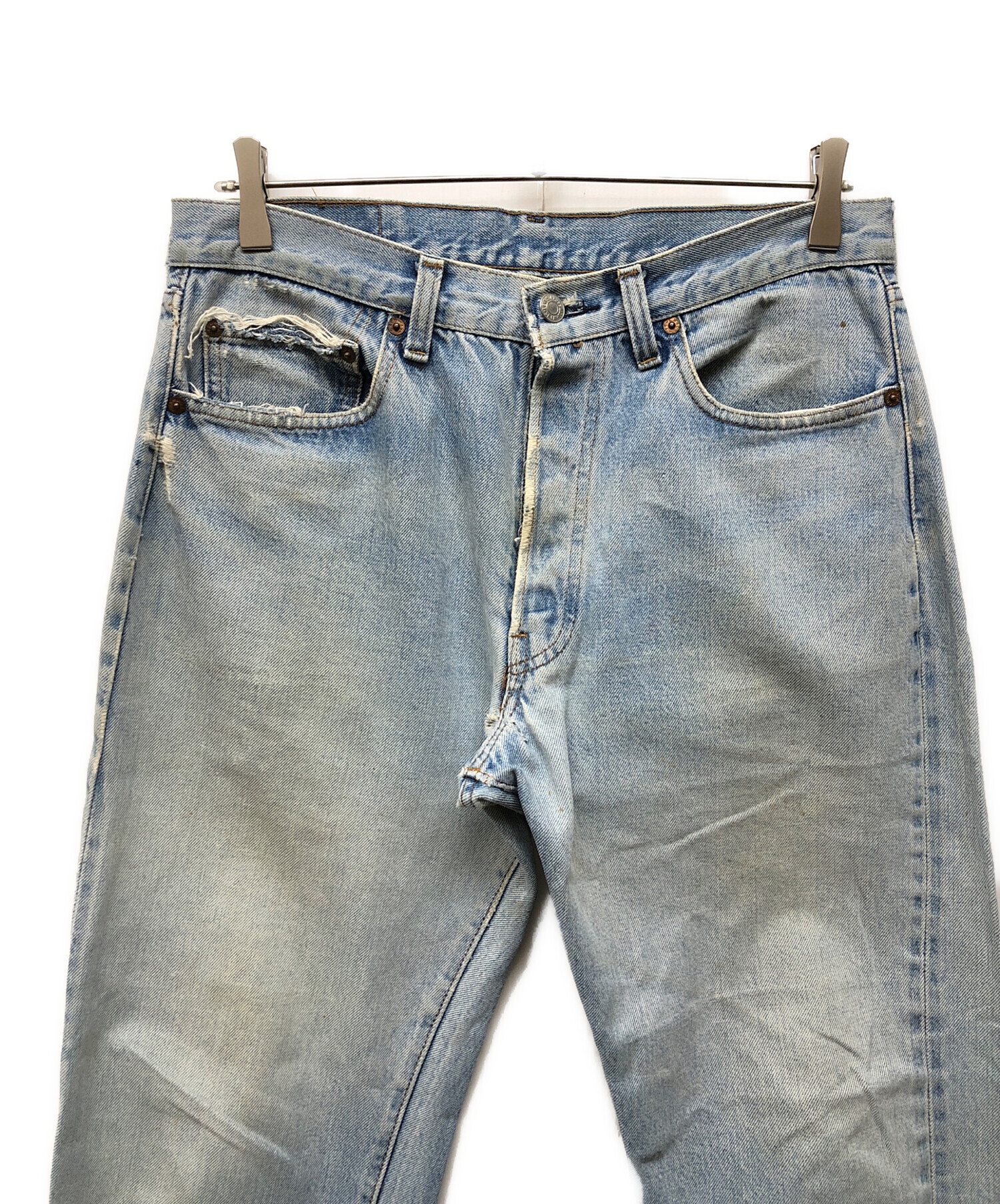 ジーンズ levi's 赤耳とは Levi s リーバイス の 赤耳 って何 デニム