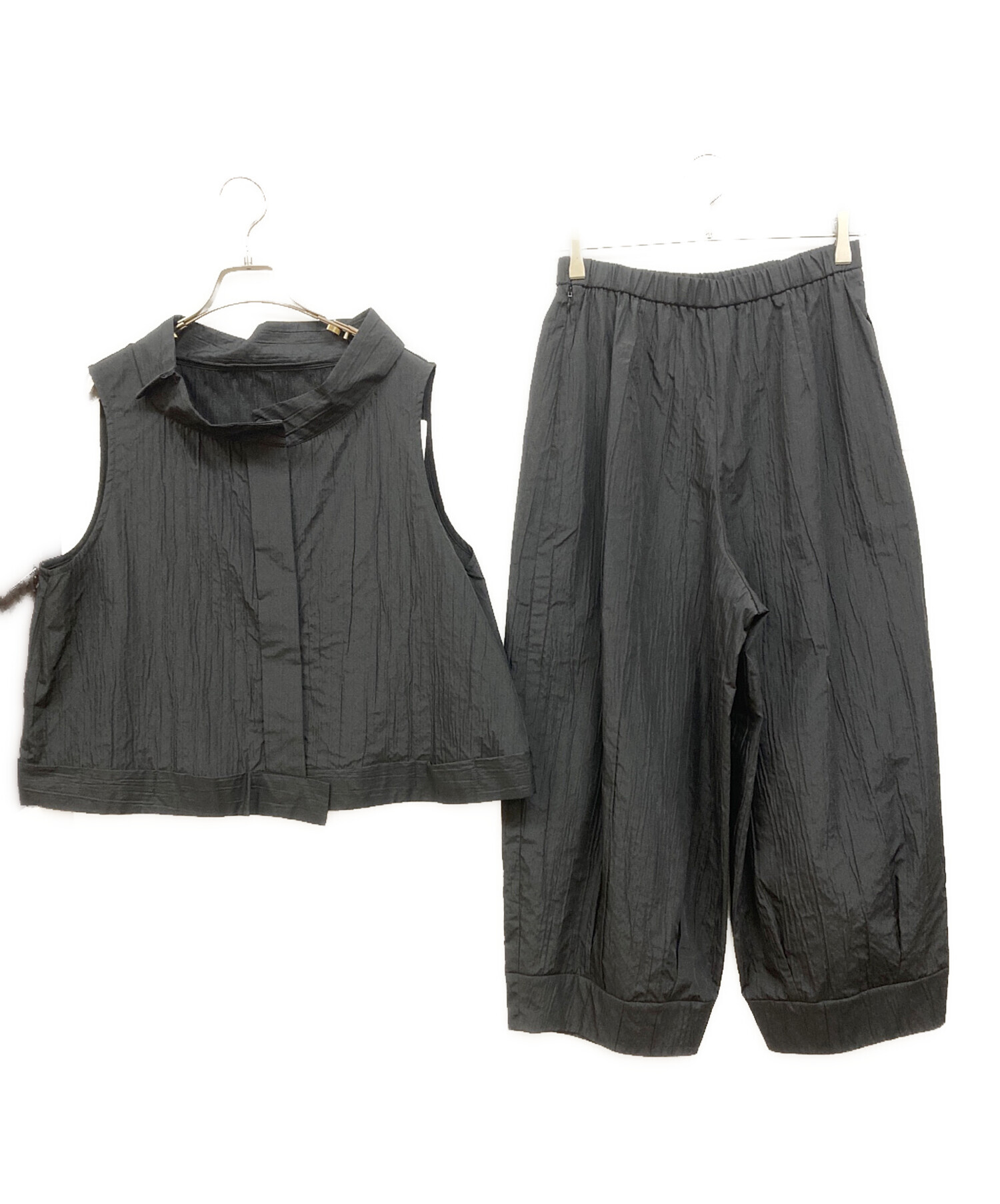 中古・古着通販】慈雨 (ジウ) 楊柳トップス+パンツ ブラック サイズ:40 