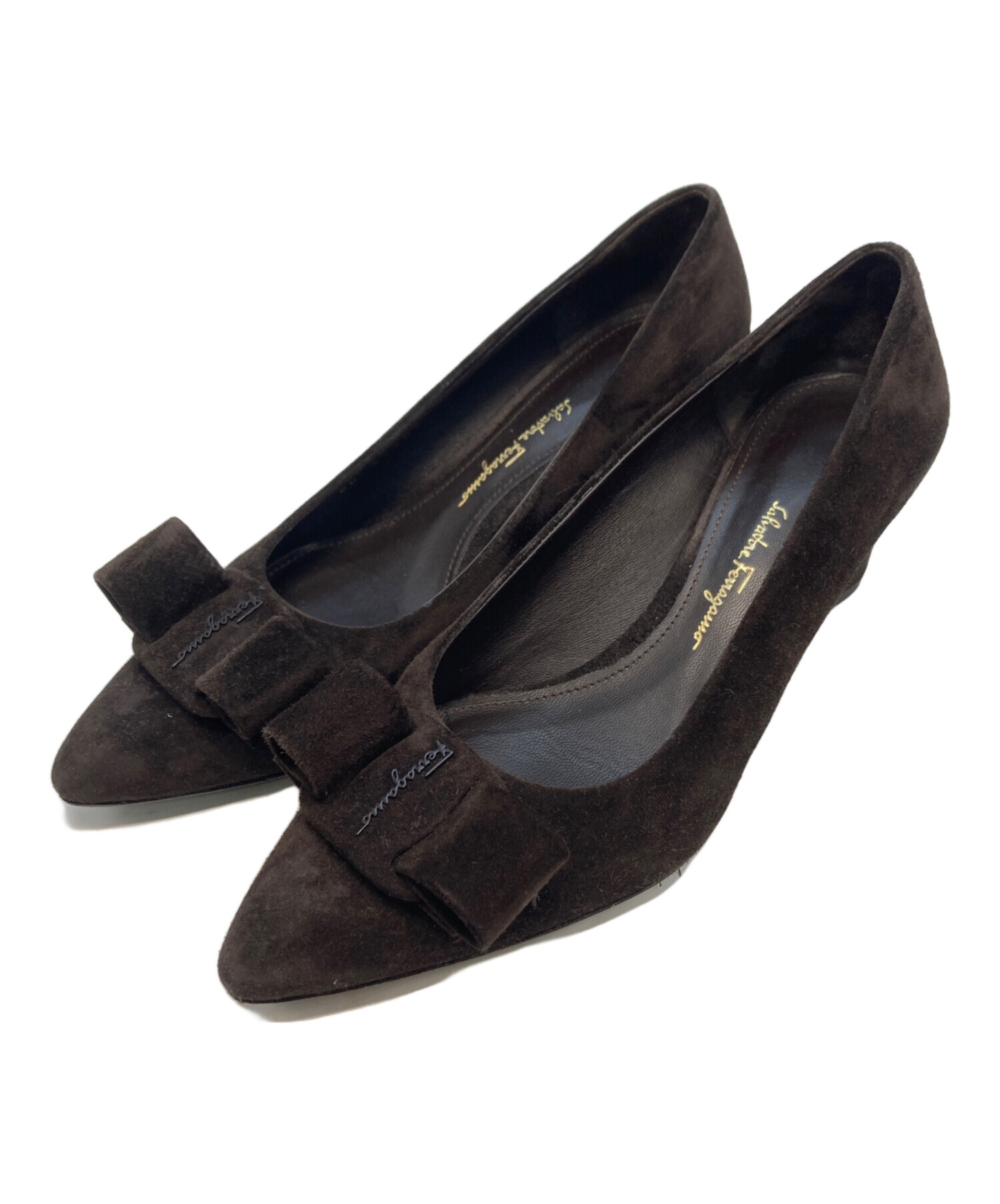 サルヴァトーレフェラガモ Salvatore Ferragamo パンプス ヴァラリボン