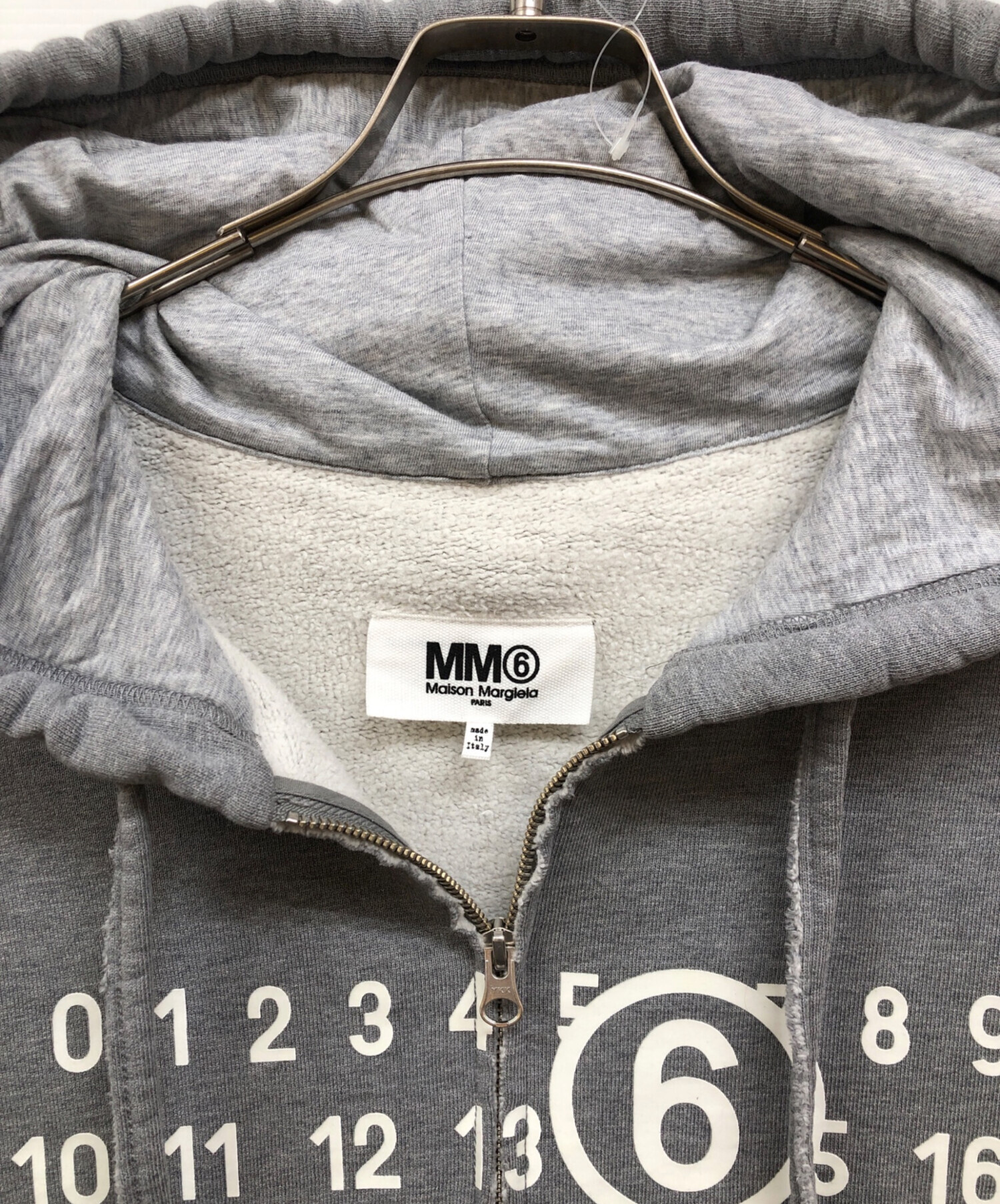 Maison Margiela ロゴ パーカー | グレー | FARFETCH JP Maison
