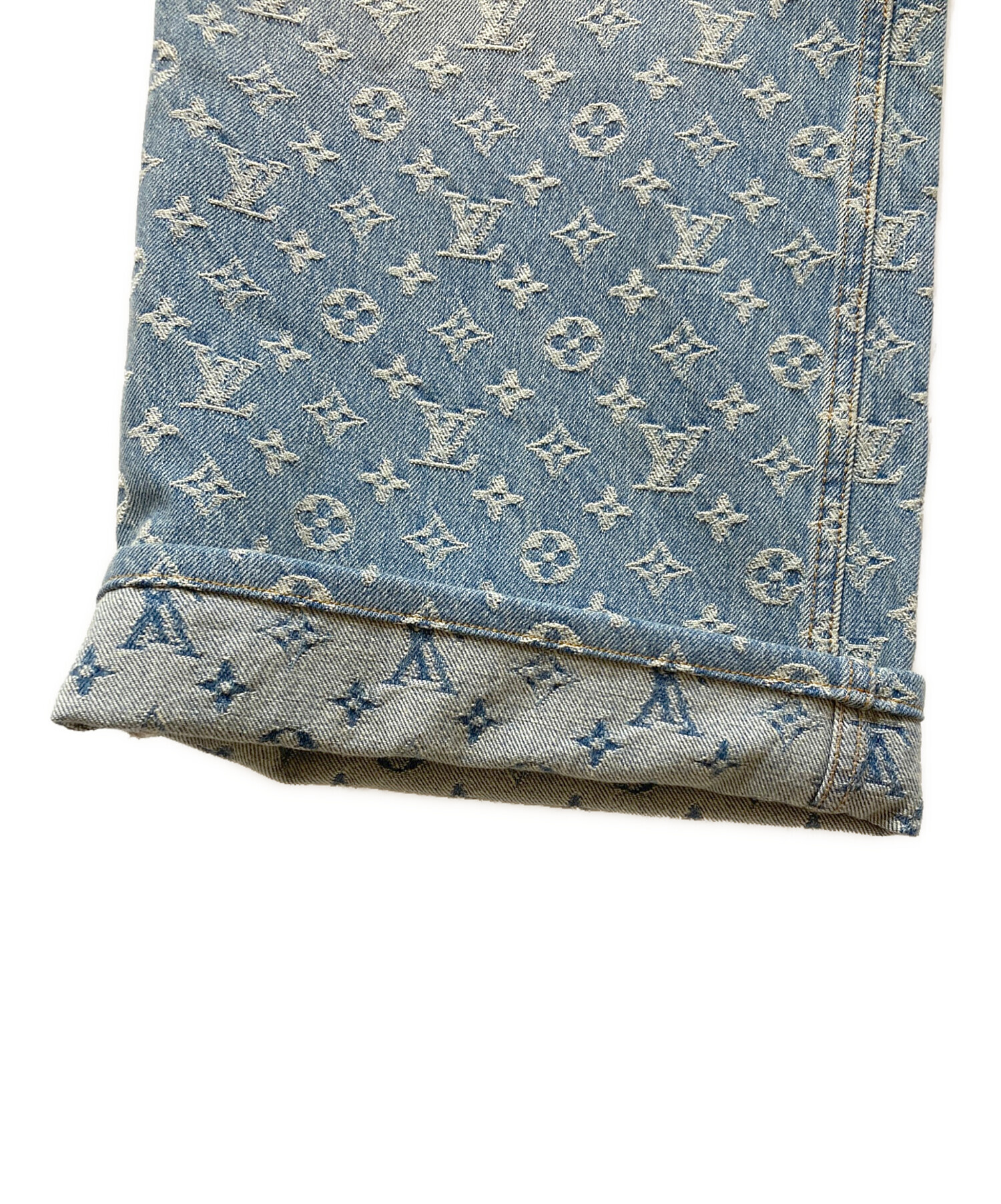 【美品】LOUIS VUITTON デニム レザーパッチ モノグラム 34 中古・古着通販】LOUIS VUITTON (ルイ ヴィトン) グラフィティ