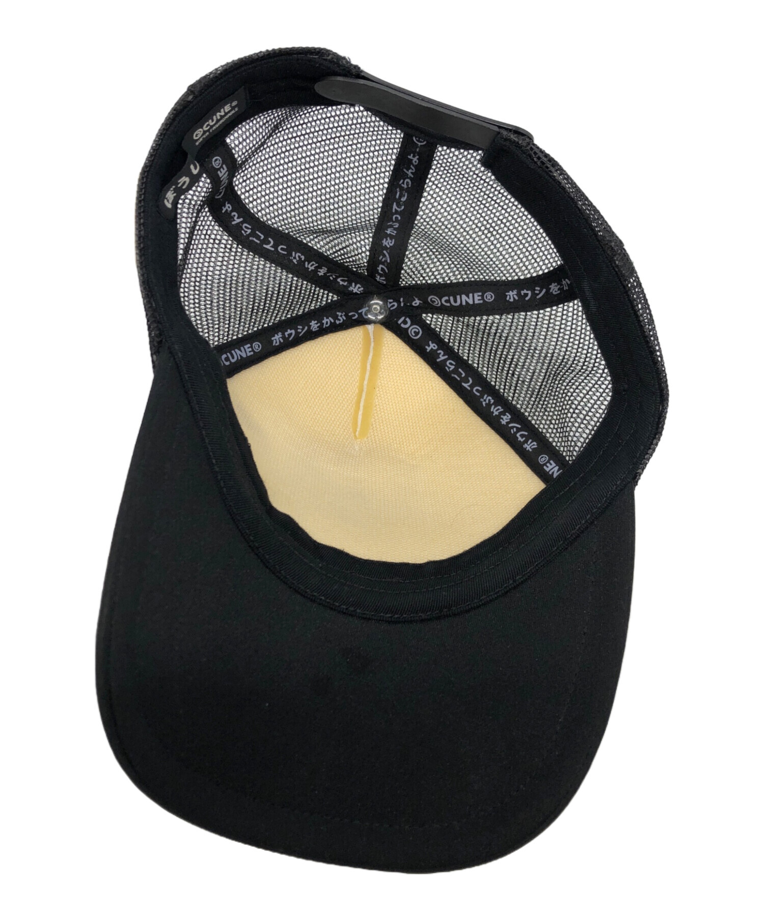 中古・古着通販】CUNE (キューン) メッシュキャップ ホワイト×ブラック 中古・古着通販】CUNE (キューン) メッシュキャップ ホワイト×ブラック