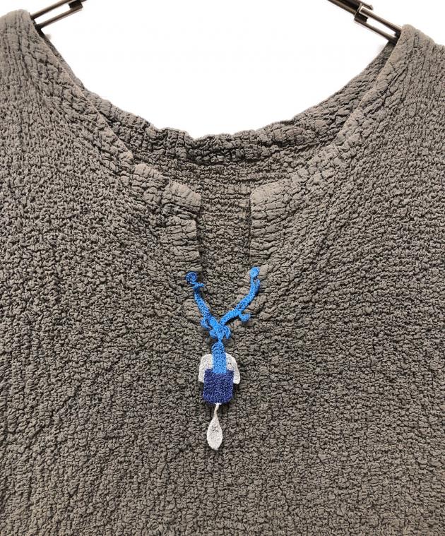 【me ISSEY MIYAKEミーイッセイ ミヤケ】ノースリーブ刺繍ワンピース 中古・古着通販】me ISSEY MIYAKE (ミーイッセイ ミヤケ) 刺繍デザイン