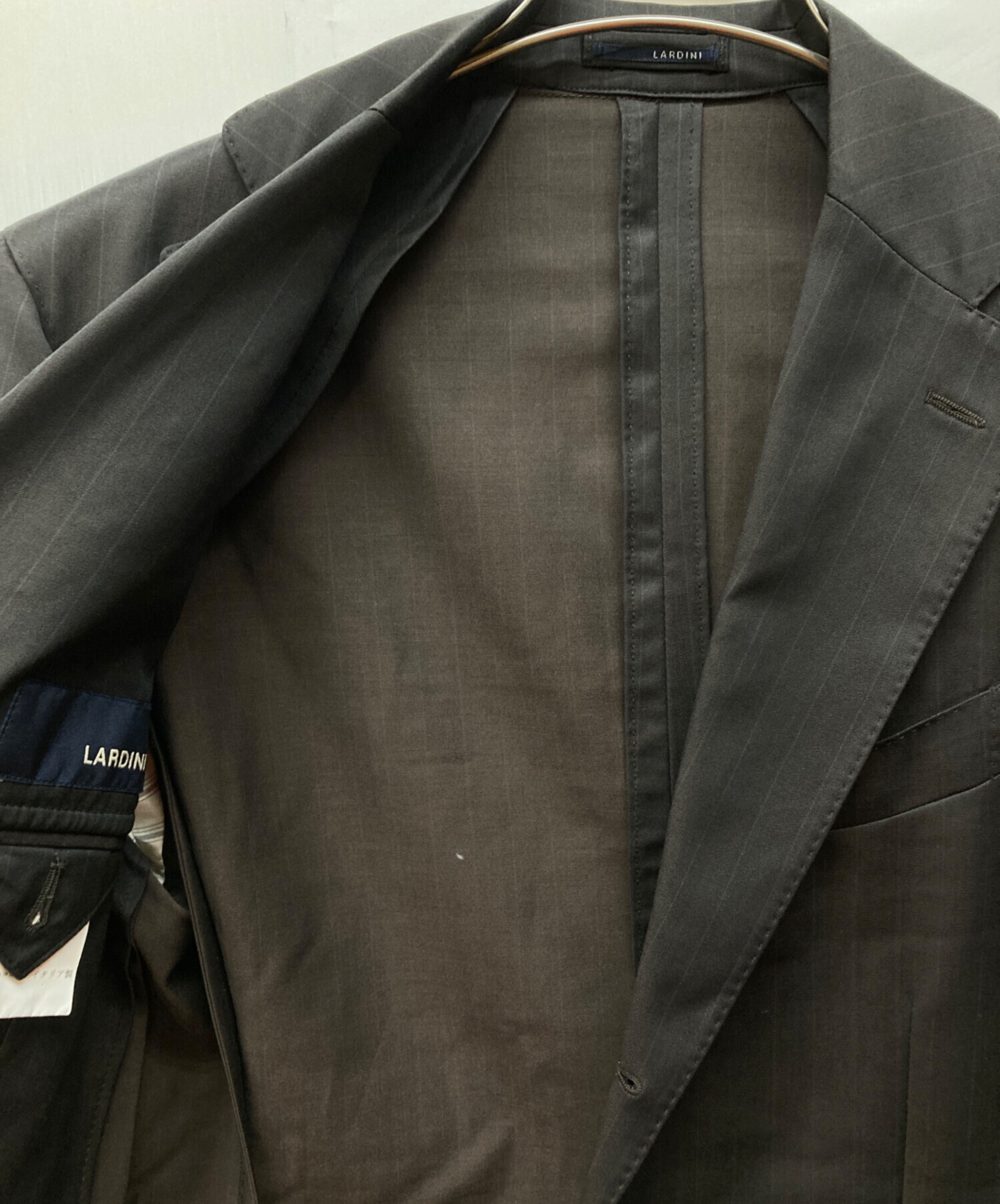 中古・古着通販】LARDINI (ラルディーニ) 3Bセットアップスーツ
