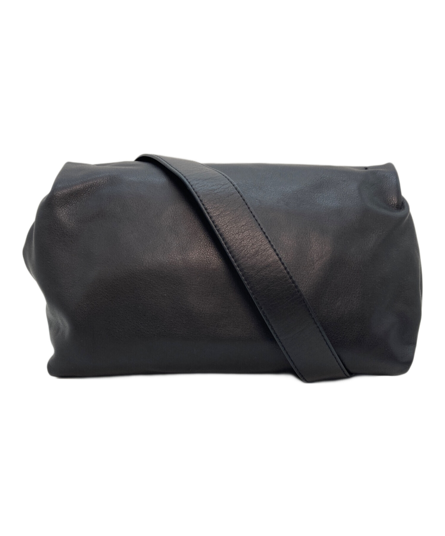 中古・古着通販】kawa-kawa (カワカワ) hatome ボディバッグMサイズ
