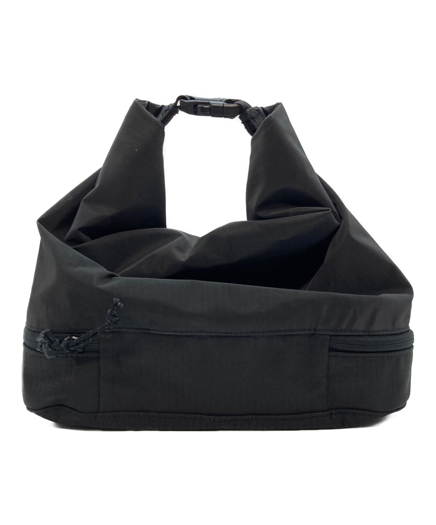 中古・古着通販】Patagonia (パタゴニア) ブラックホール MLCキューブ